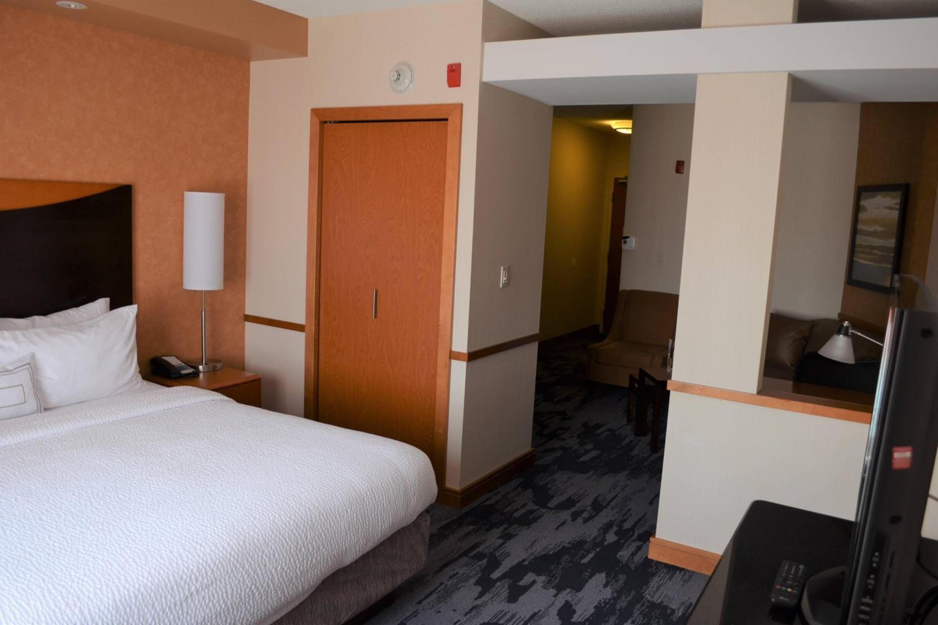 Queen Suite with Two Queen Beds and Sofa Bed