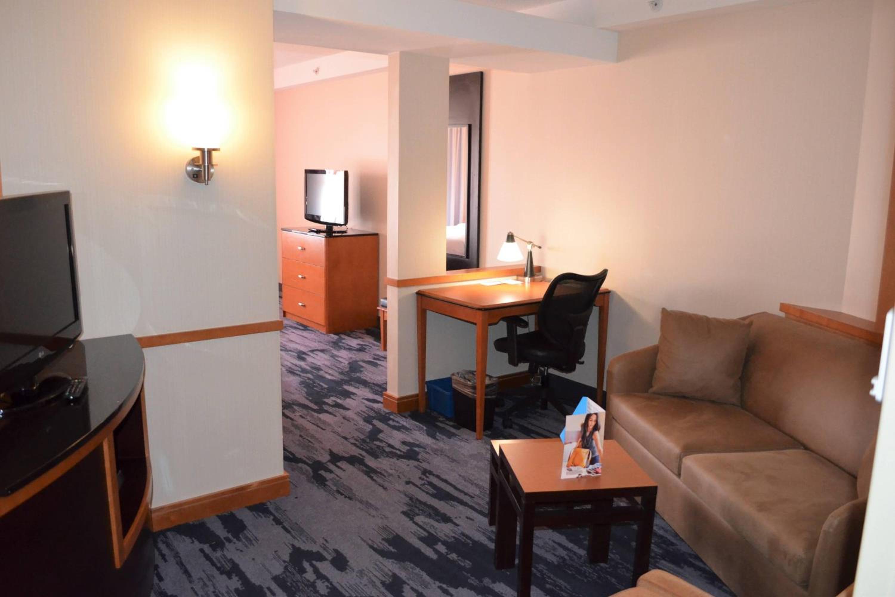 Queen Suite with Two Queen Beds and Sofa Bed