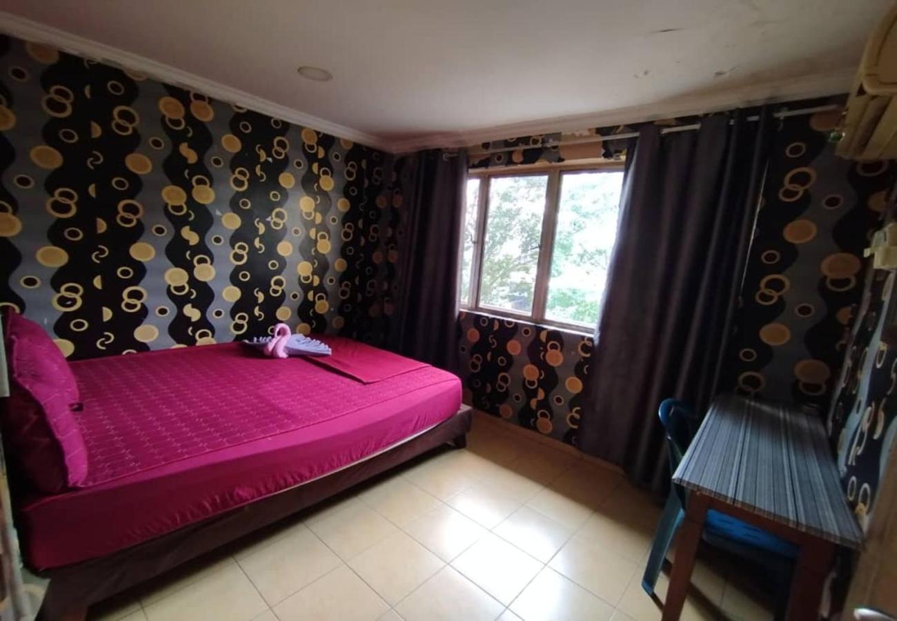 Standard Double Room - Photo 4