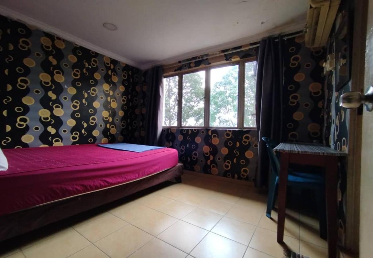 Standard Double Room - Photo 10