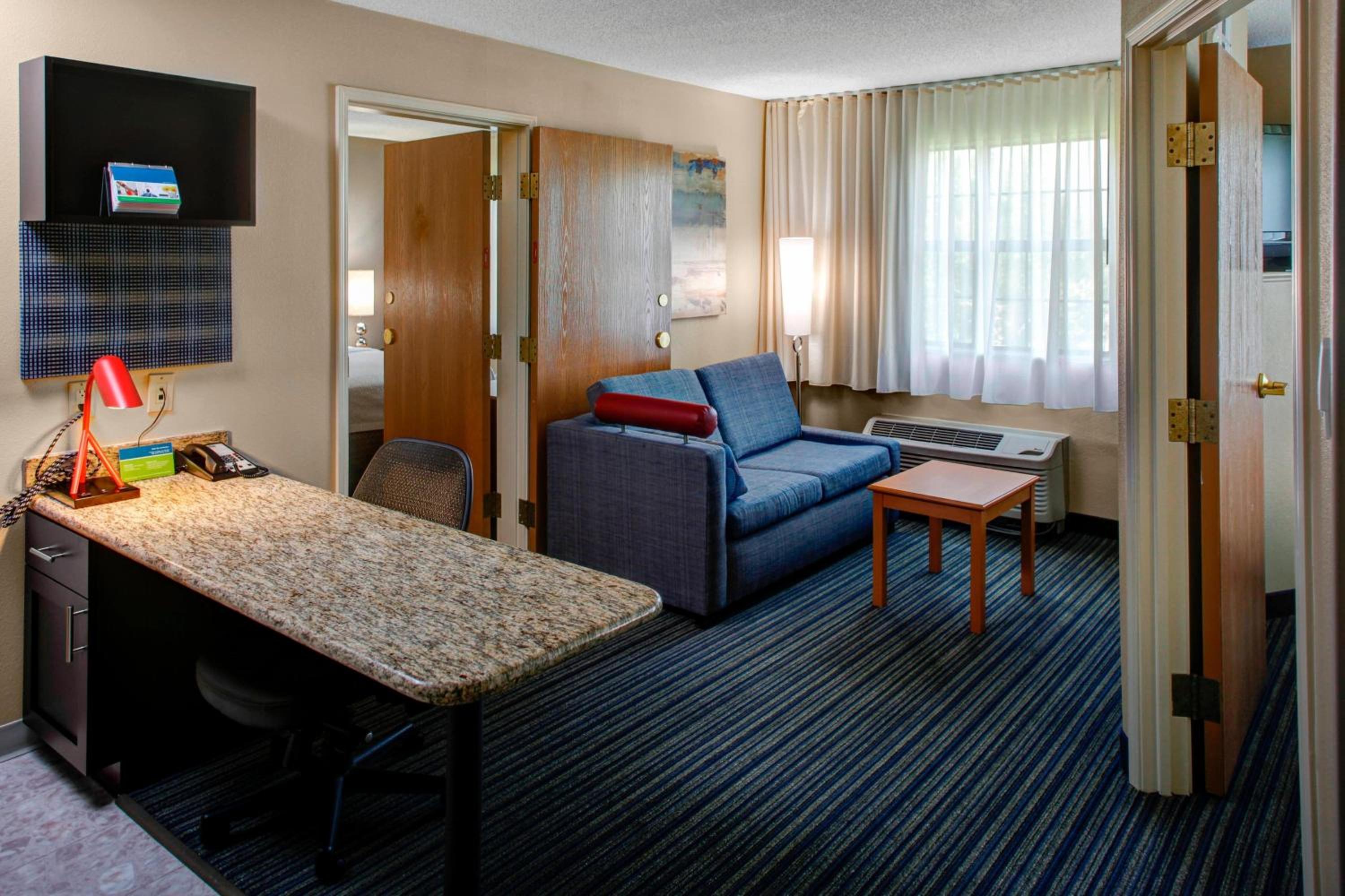 Two-Bedroom Suite with Roll-in Shower - Mobility and Hearing Accessible