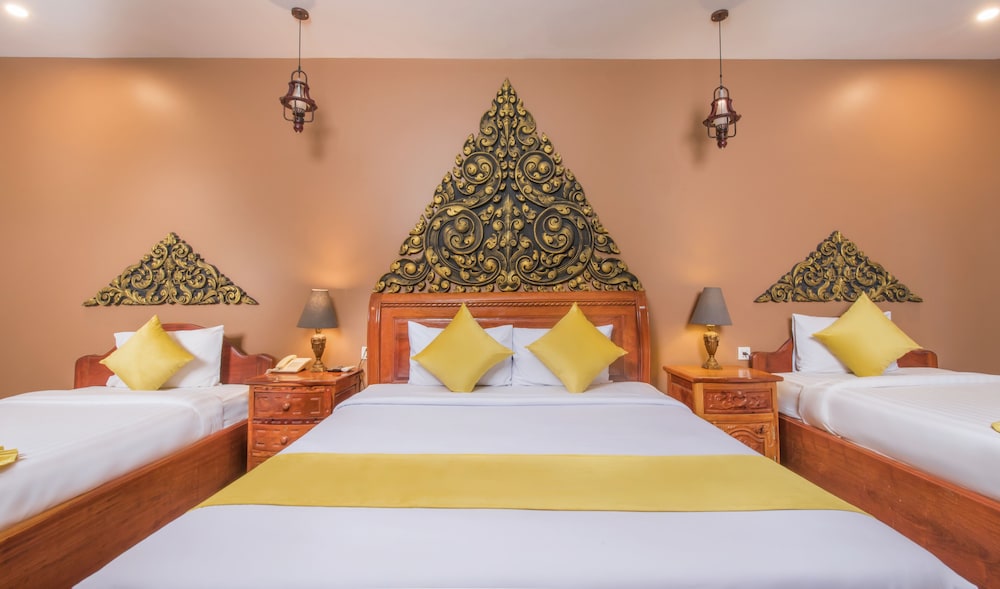 Deluxe Triple Room - Photo 5