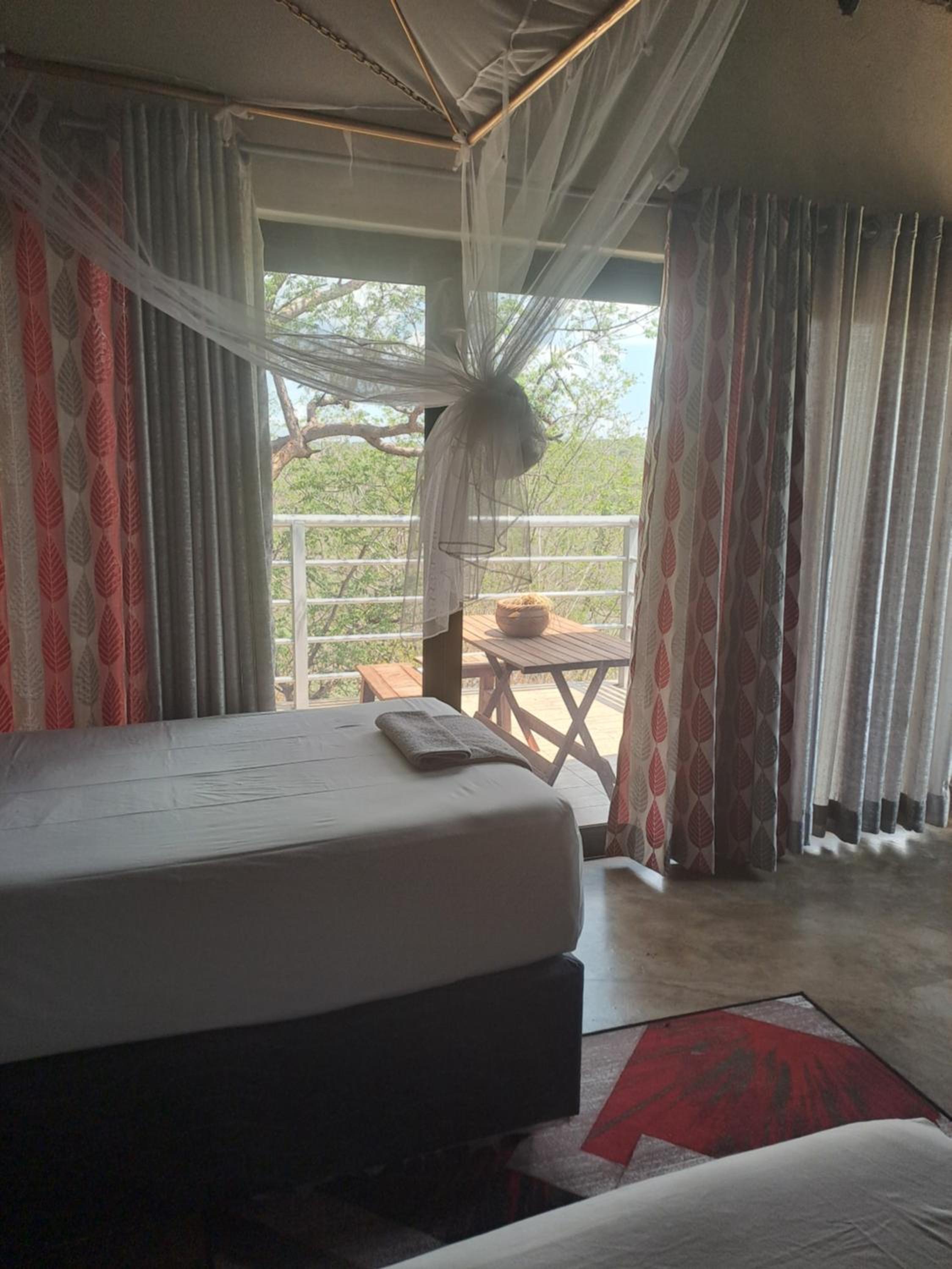 Superior Double or Twin Room with Mountain View photo 2