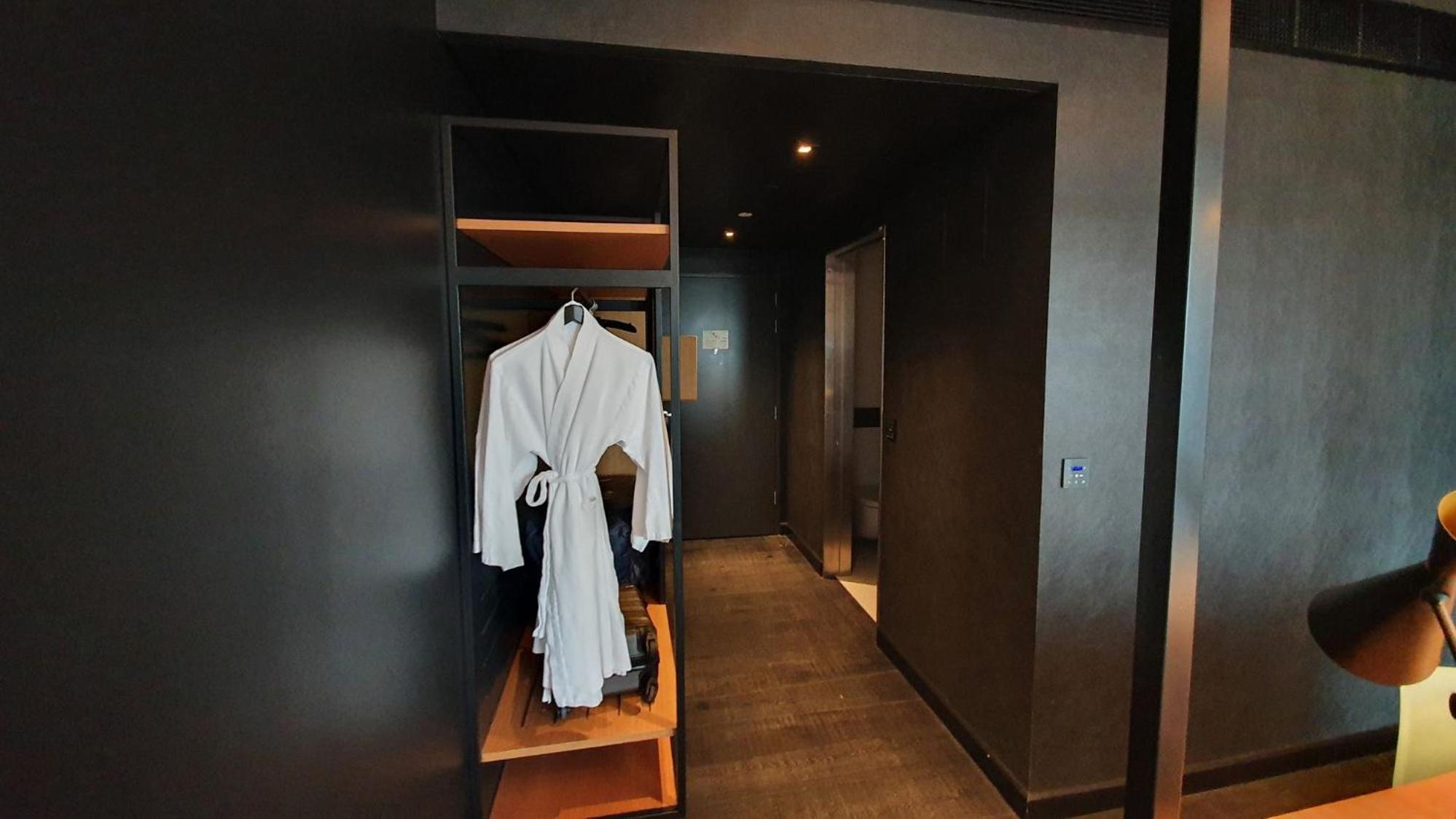 King Room with City View