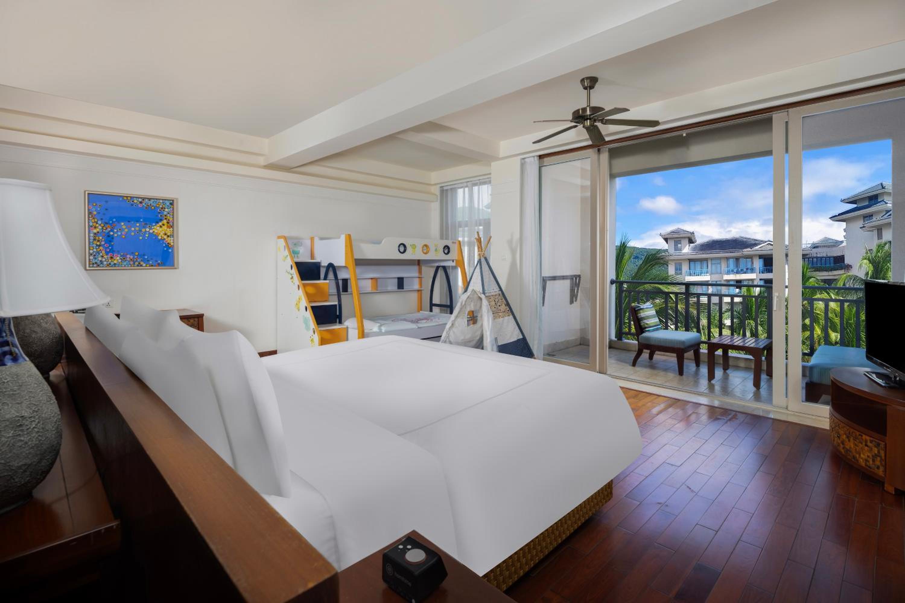Swiss Signature Room, 1 Bunk Bed for Child