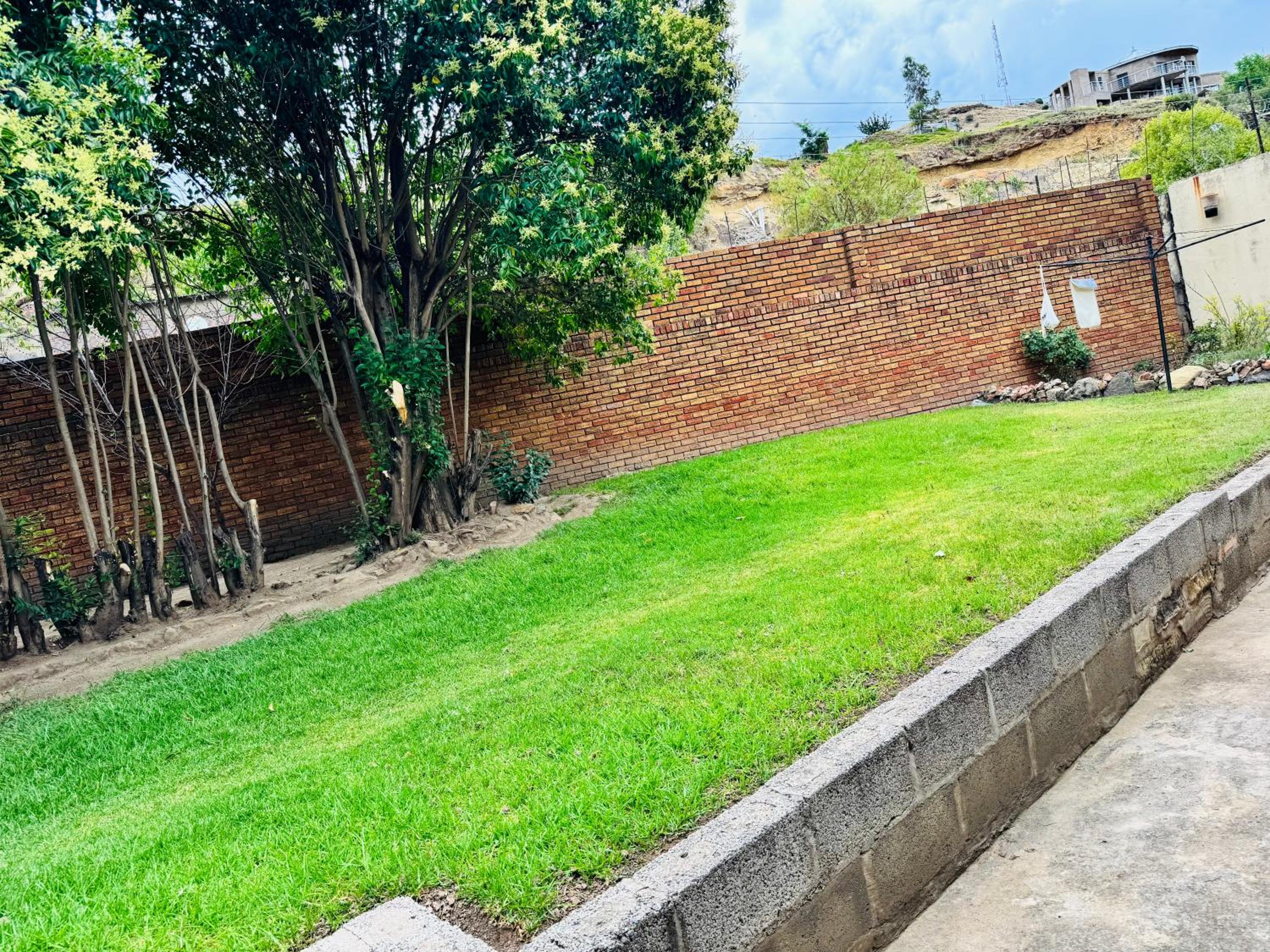Double Room with Garden View photo 3