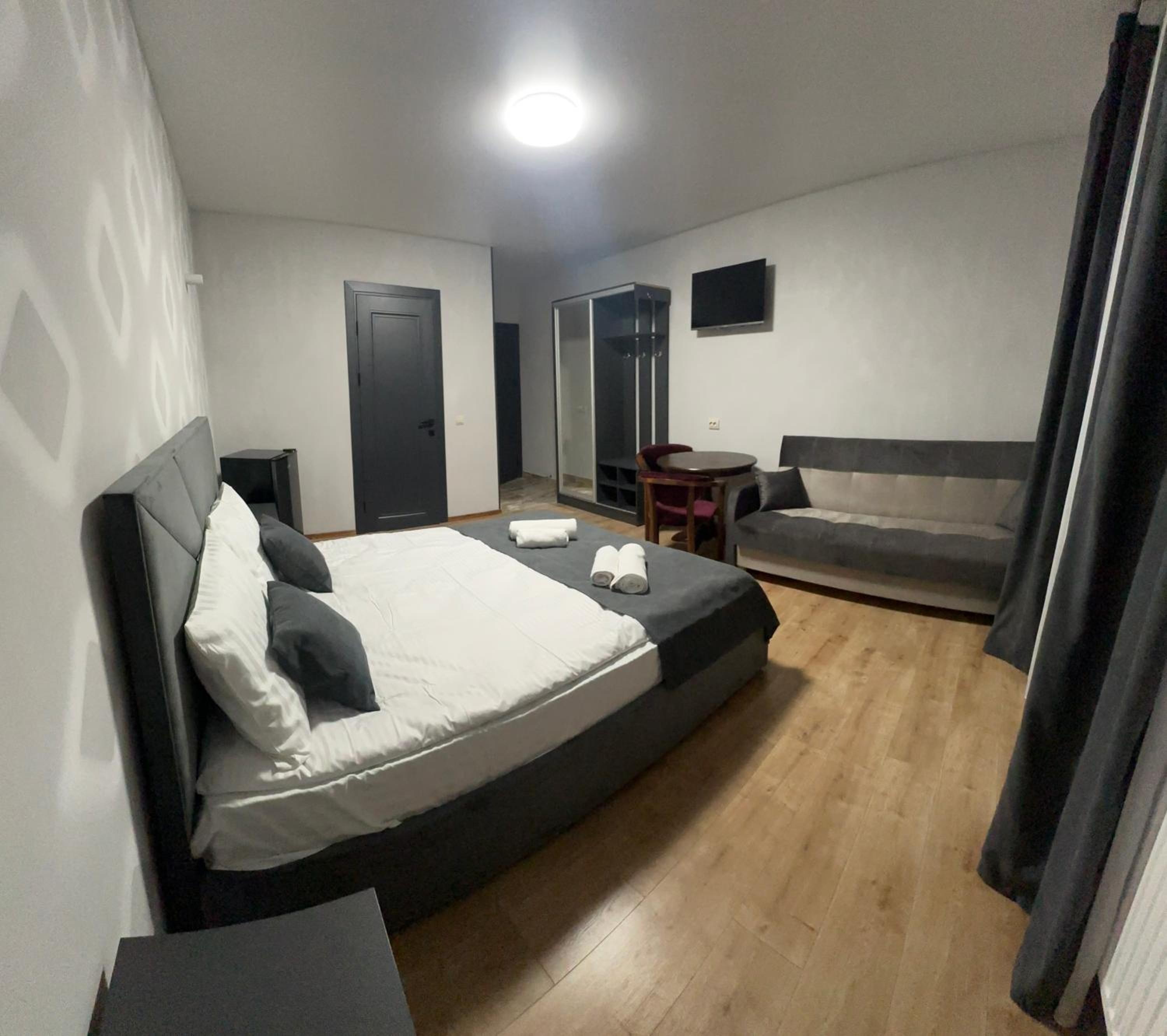 Deluxe Triple Room photo 3