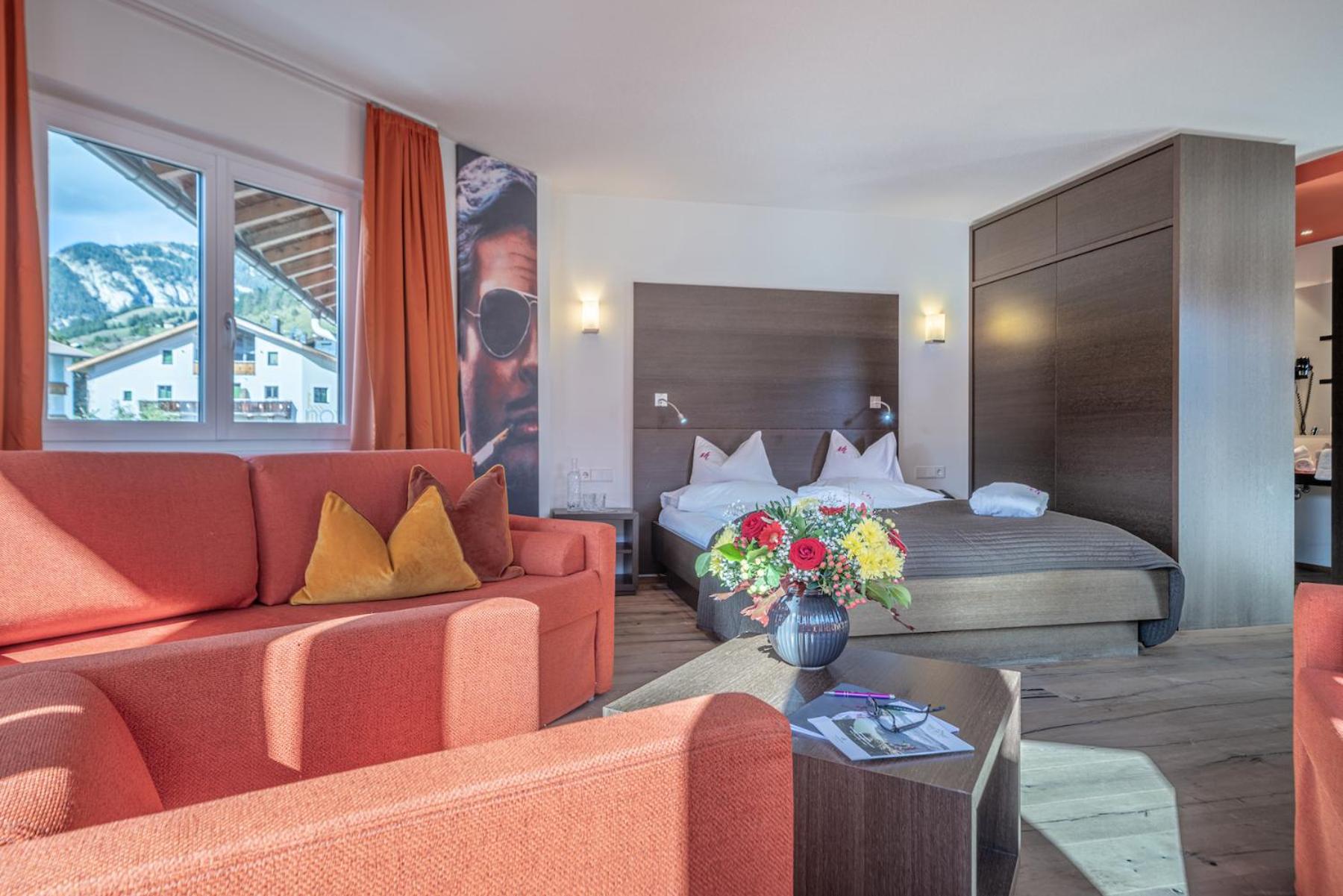 Junior Suite with Mountain View - Photo 4