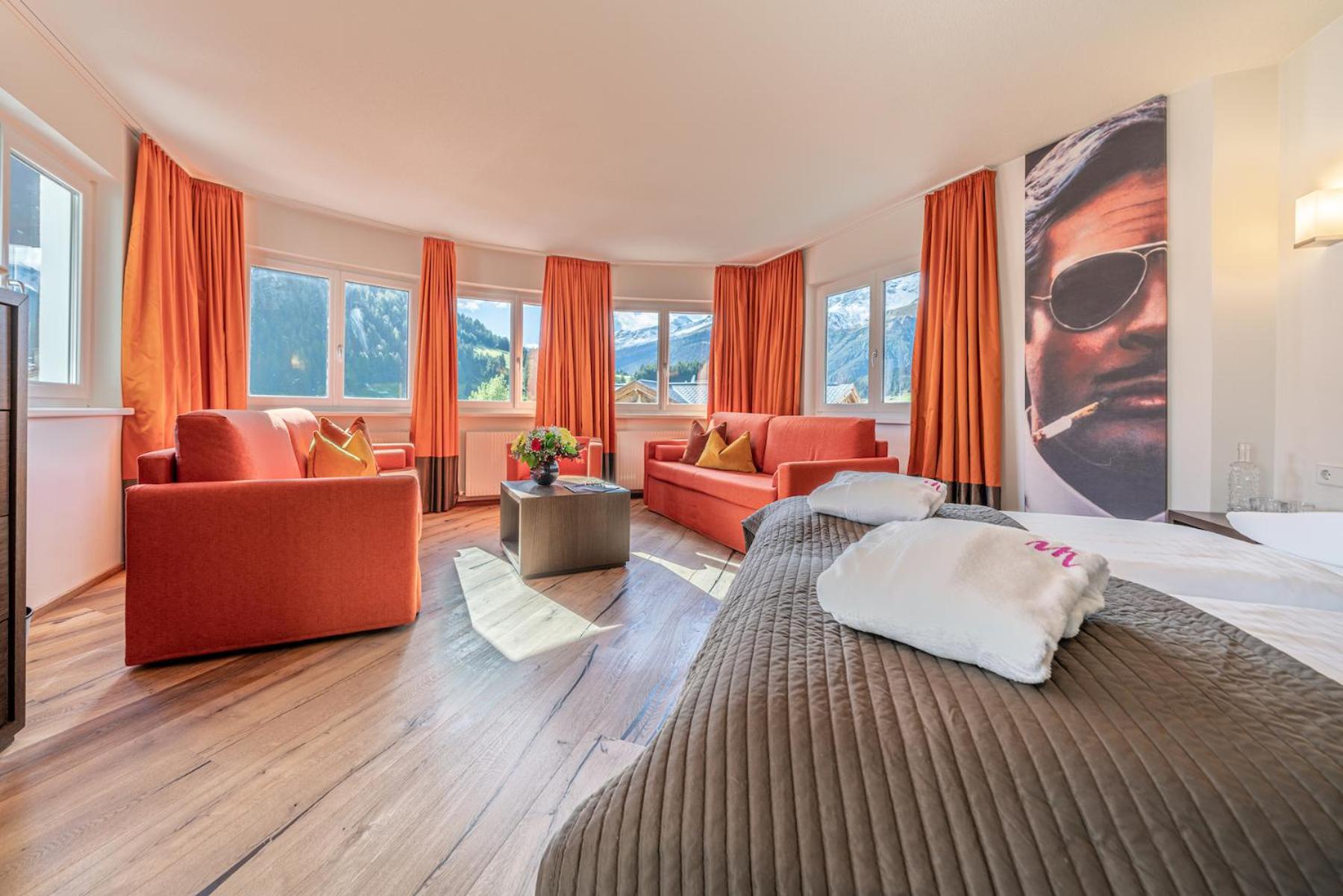 Junior Suite with Mountain View - Photo 6
