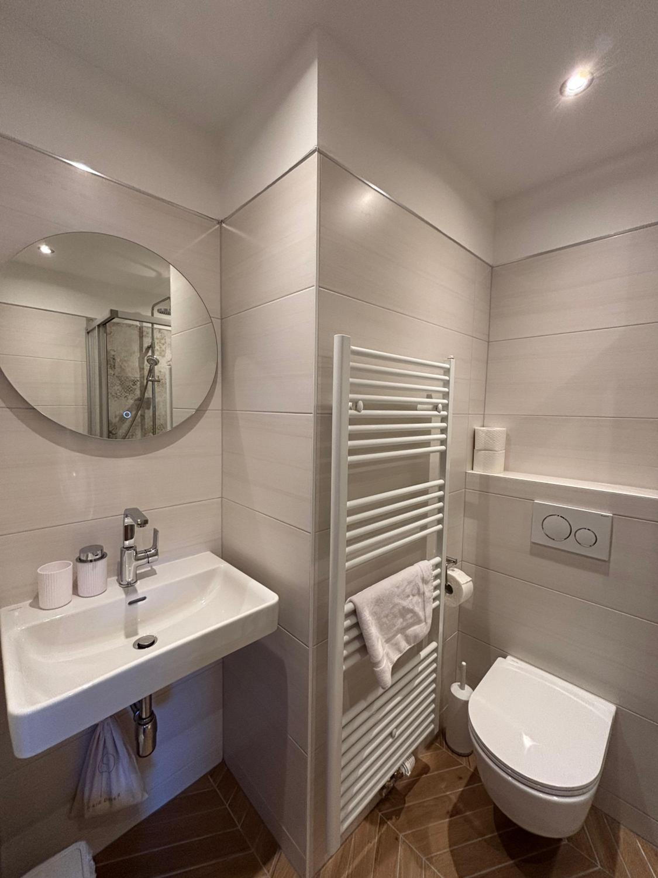 Double Room with Balcony photo 2