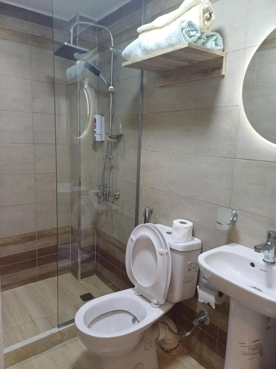 Standard Double Suite