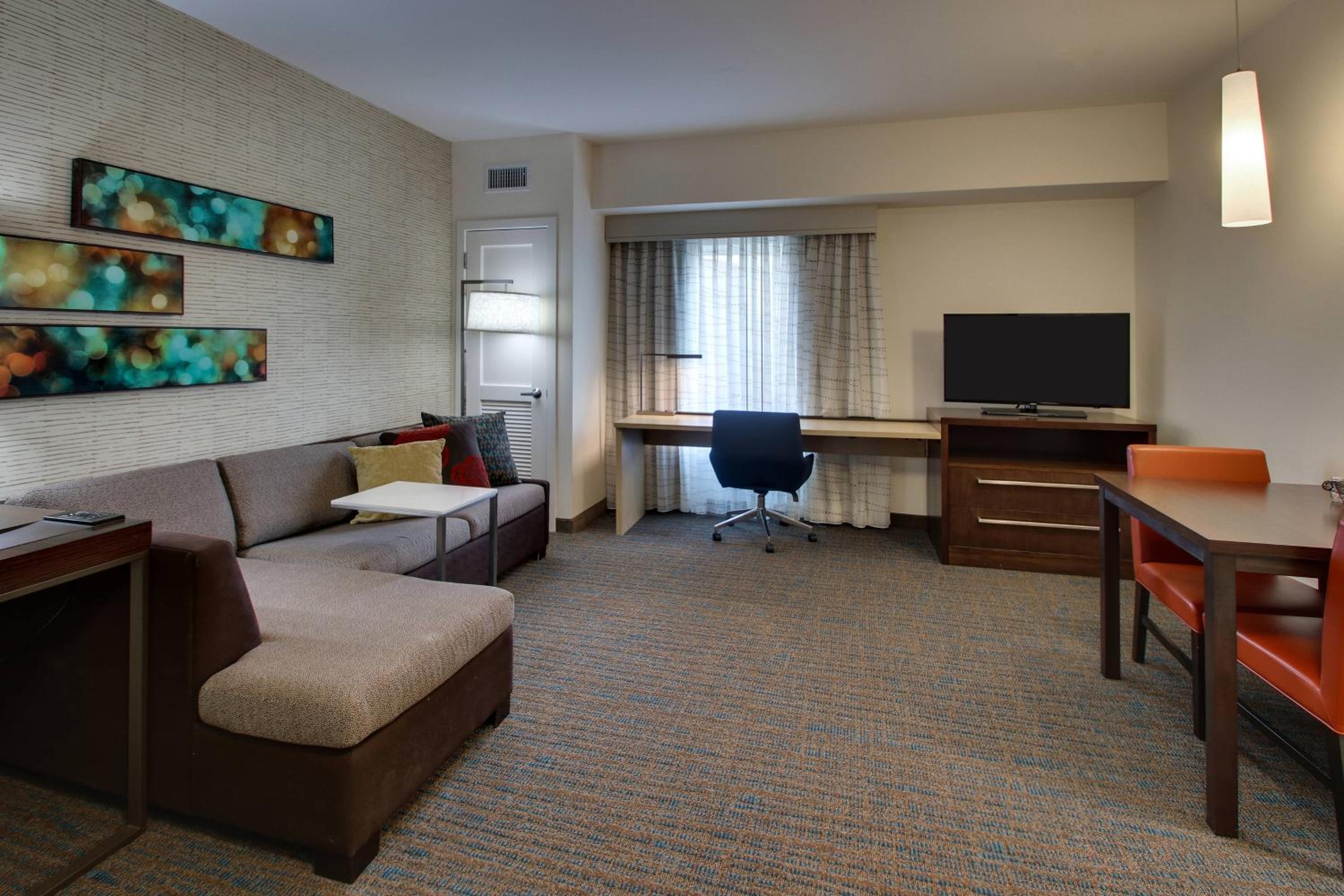One-Bedroom King Suite with Sofa Bed and Roll-in Shower - Mobility and Hearing Accessible photo 2