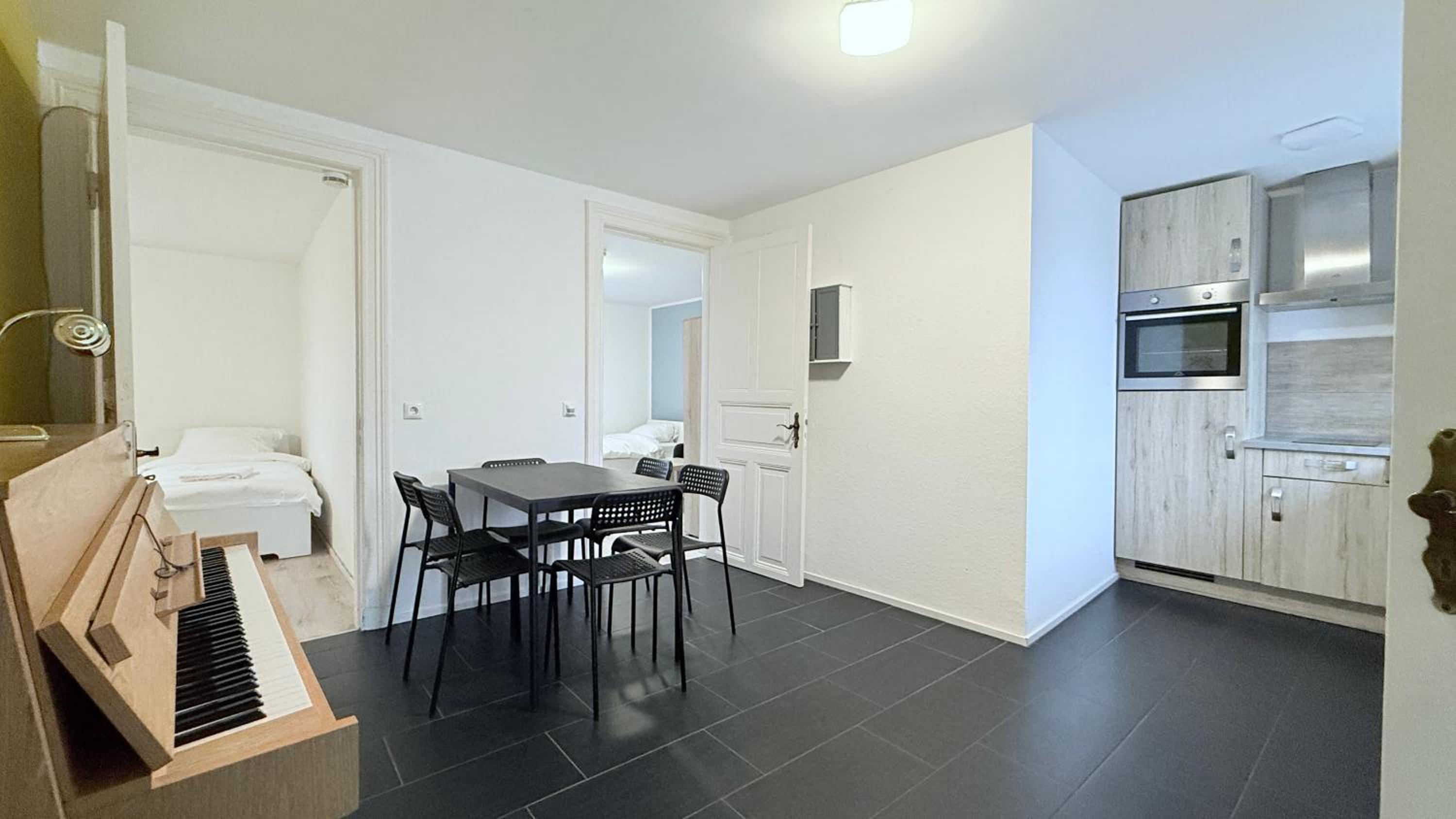 Three-Bedroom Apartment photo 2