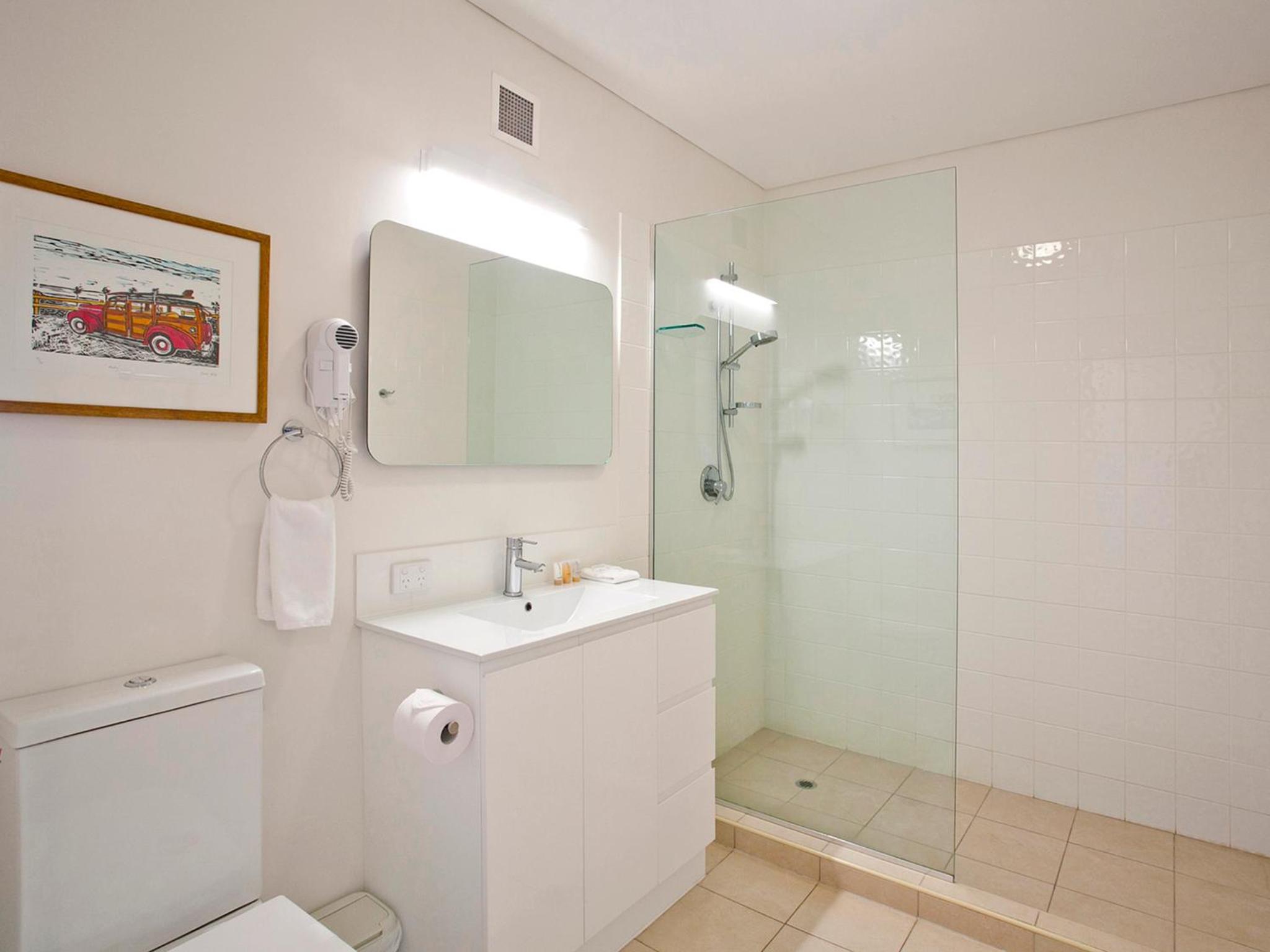 Two-Bedroom Terrace - Photo 20