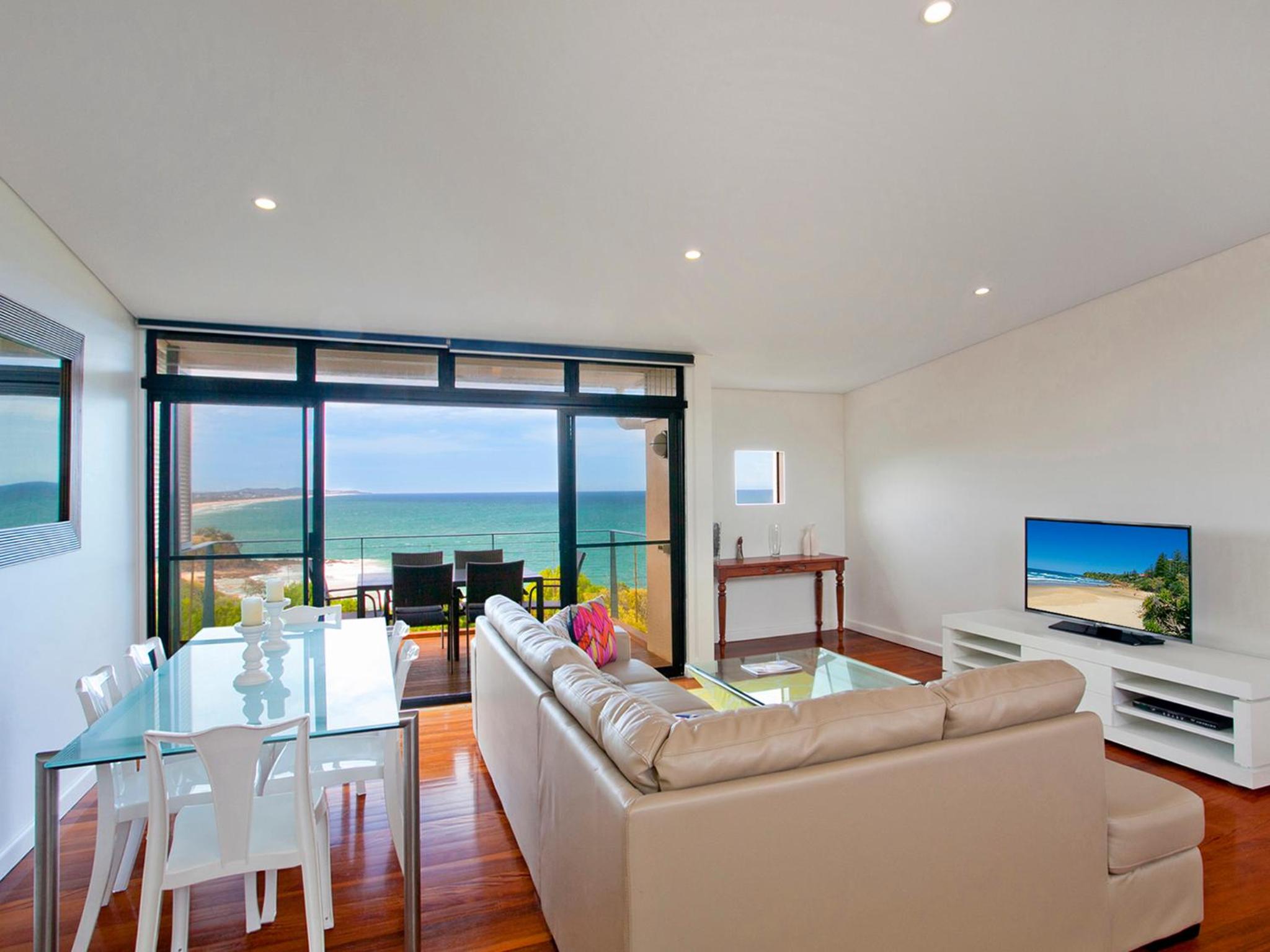 Two-Bedroom Terrace - Photo 17