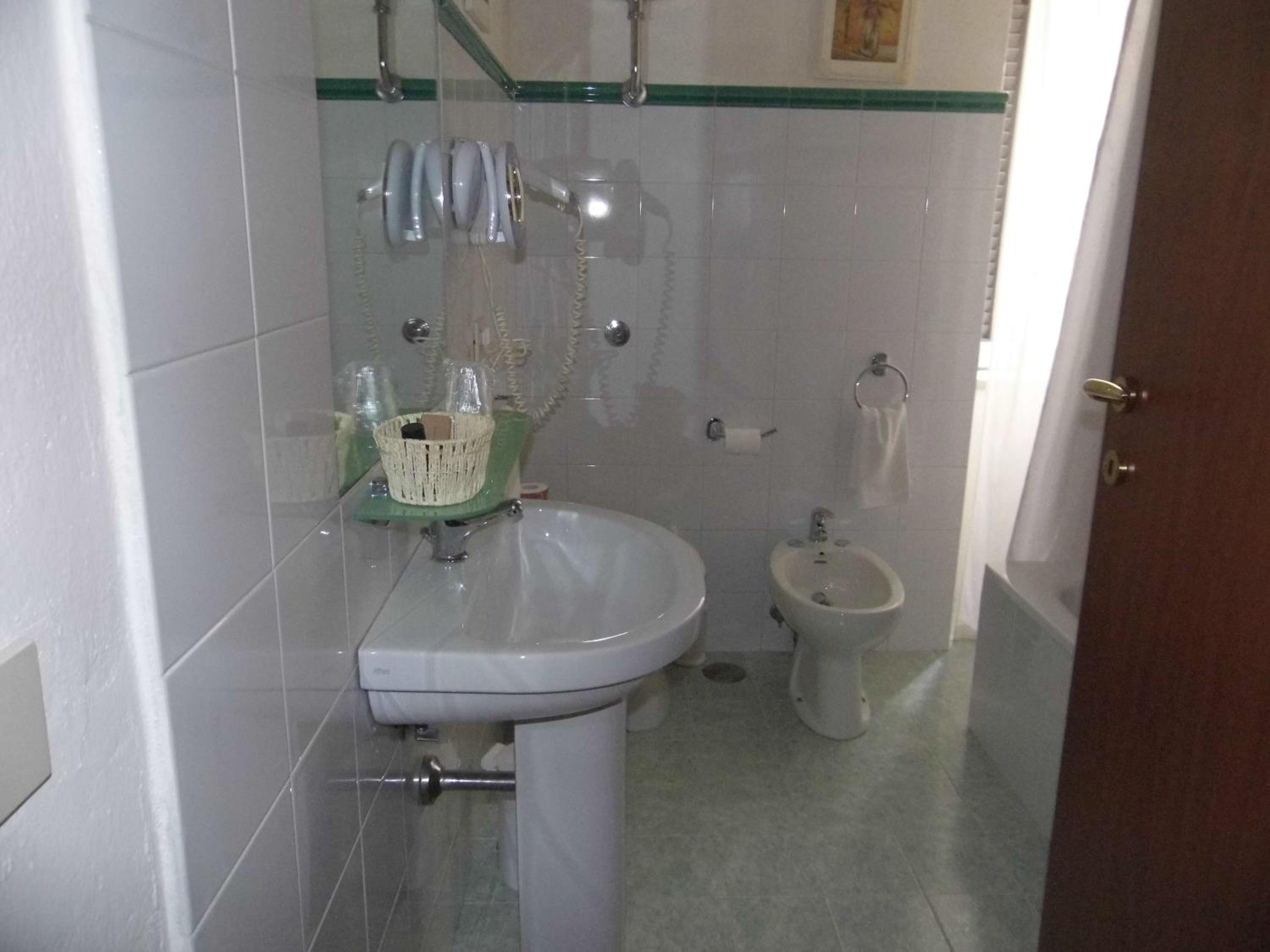 Superior Single Room photo 3