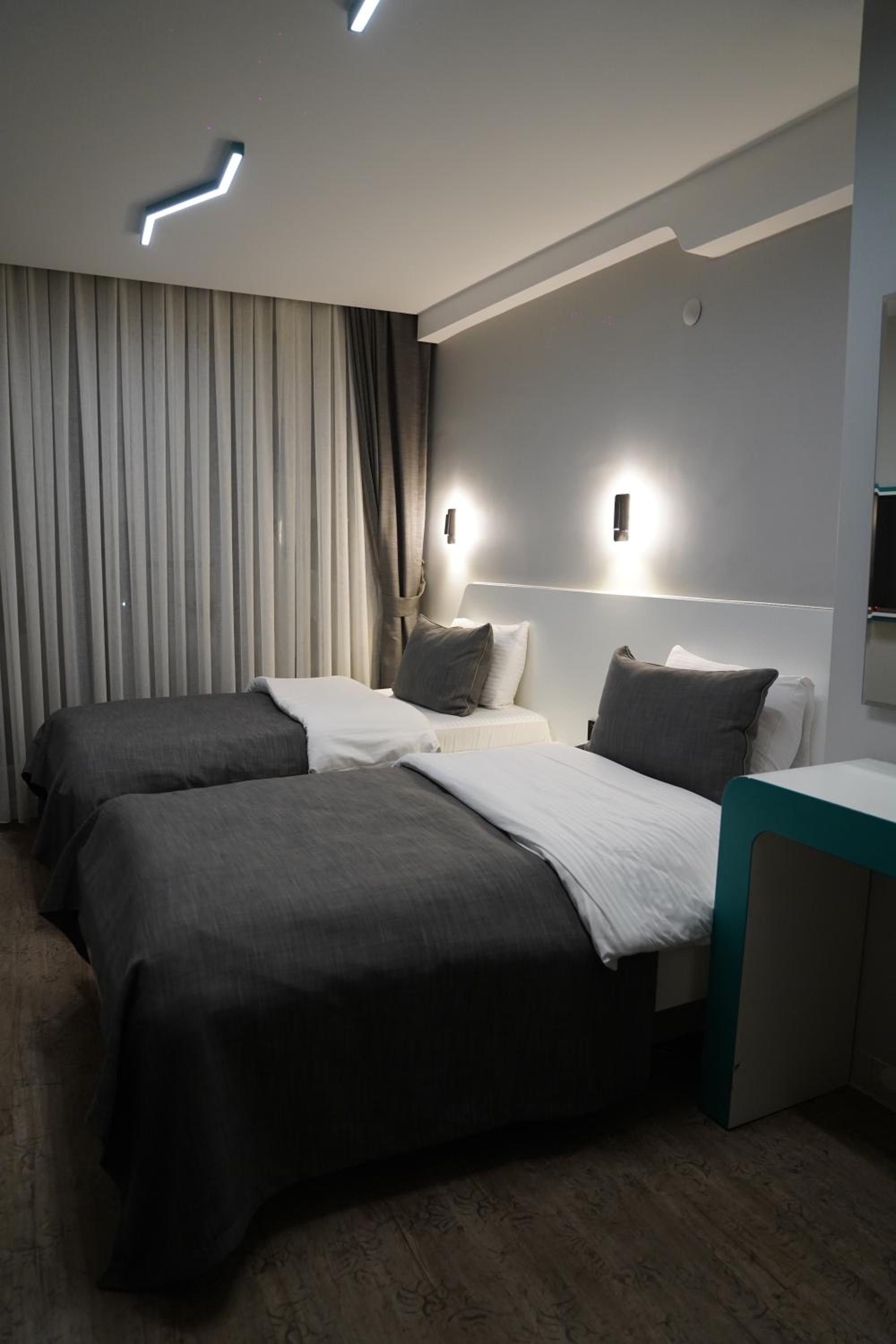 Standard Twin Room photo 1