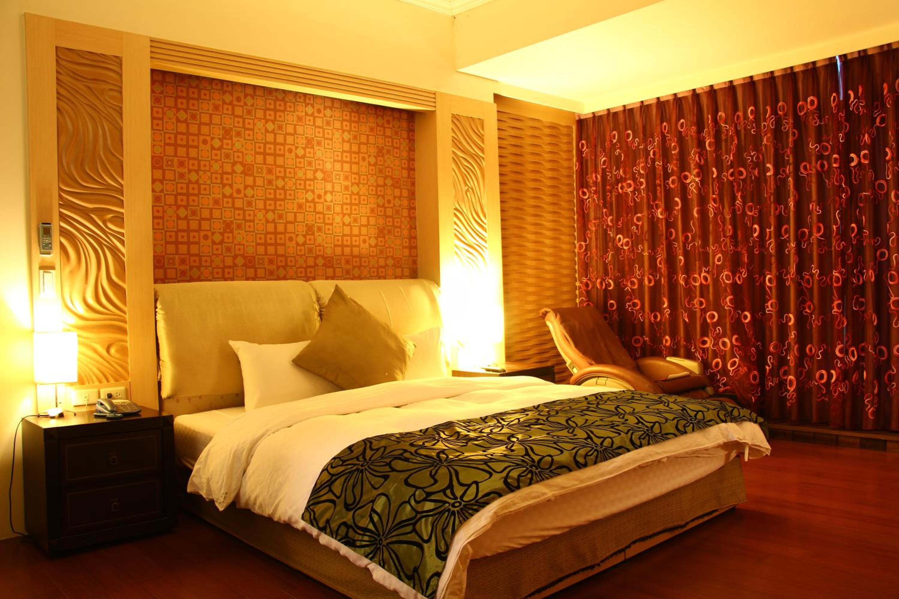 Deluxe Double Room with Bath photo 1