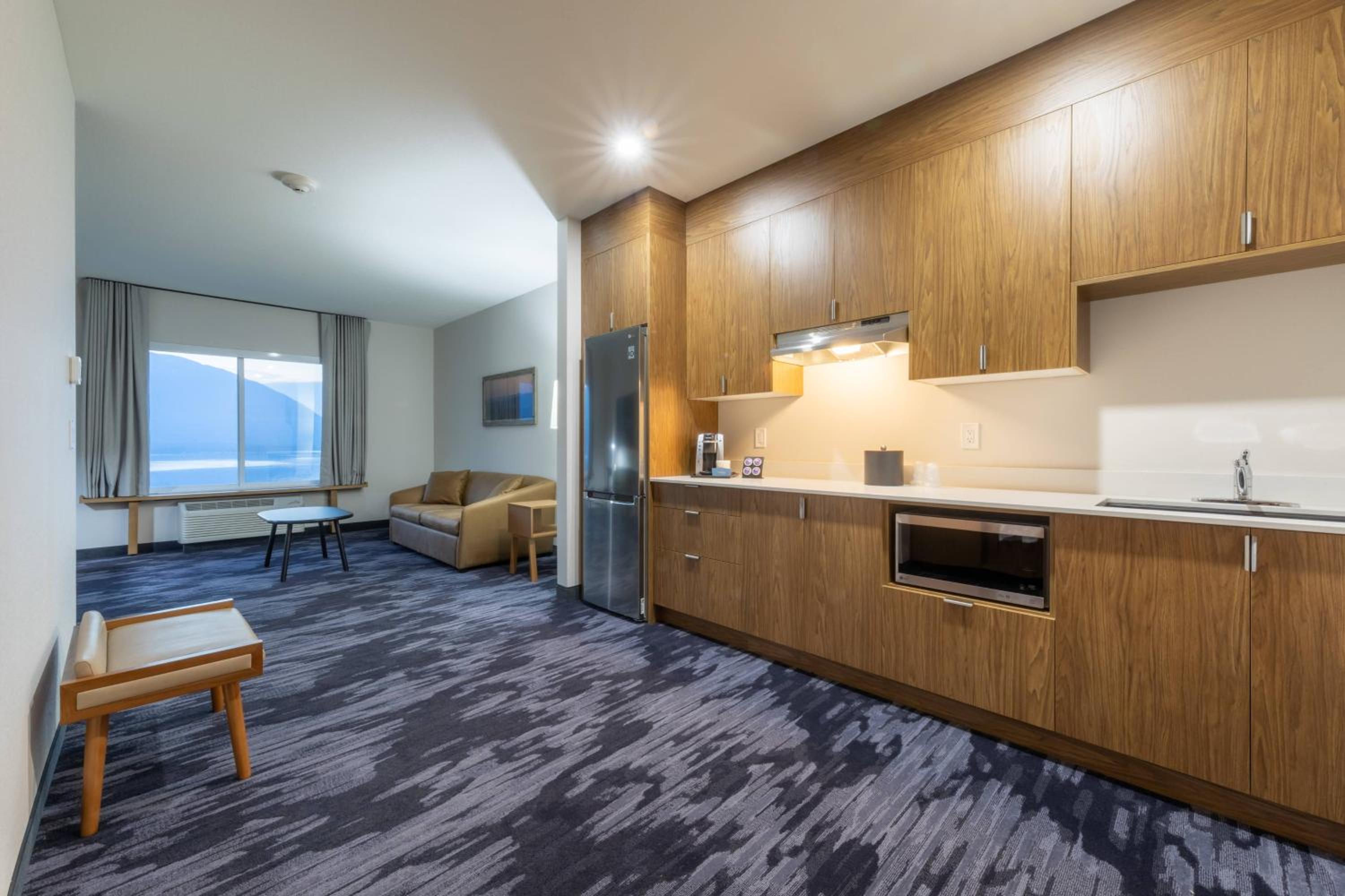 One-Bedroom King Suite with Specialty Bathtub and Sofa Bed