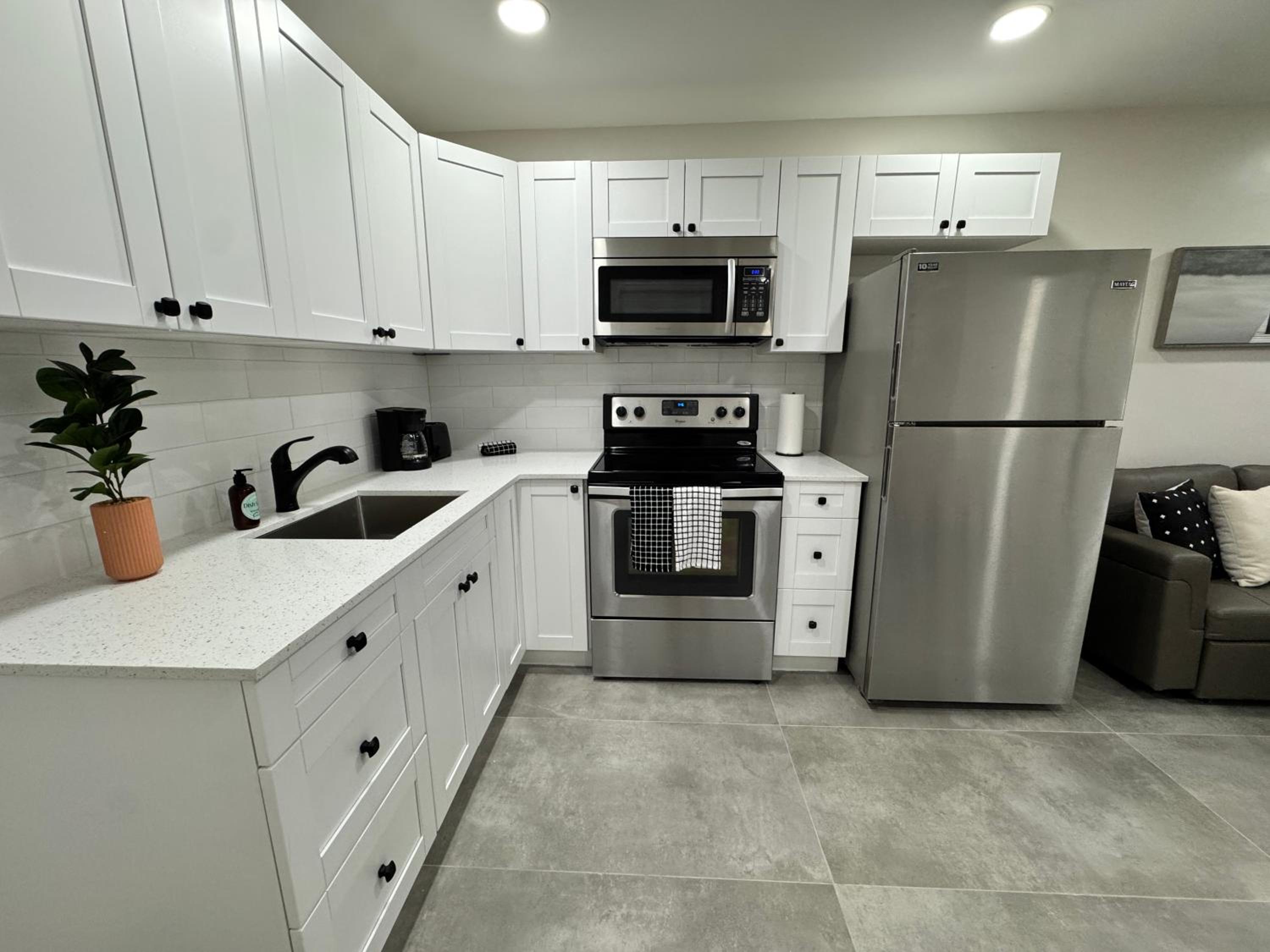 Two-Bedroom Apartment - Photo 1