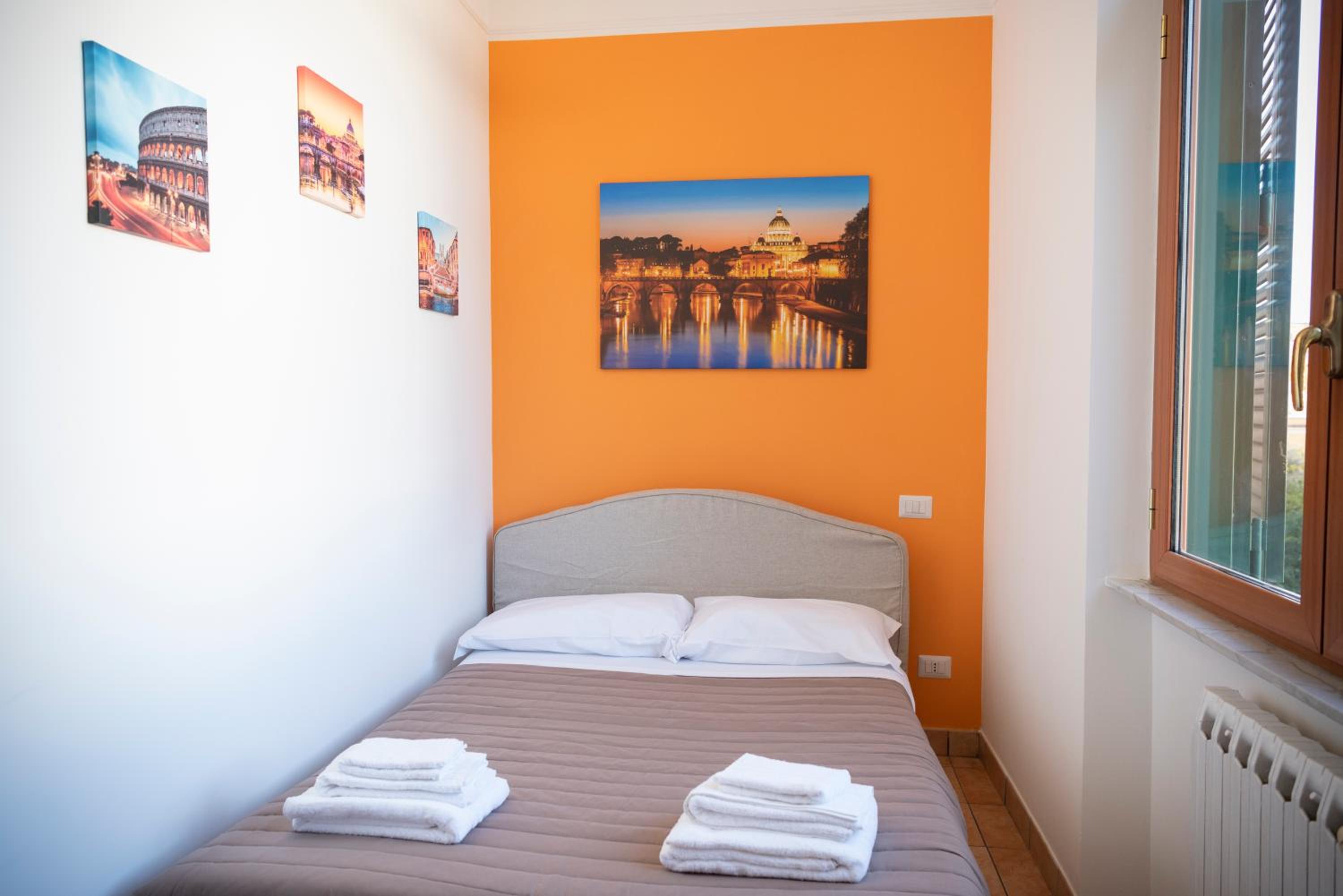 Deluxe Double Room photo 3