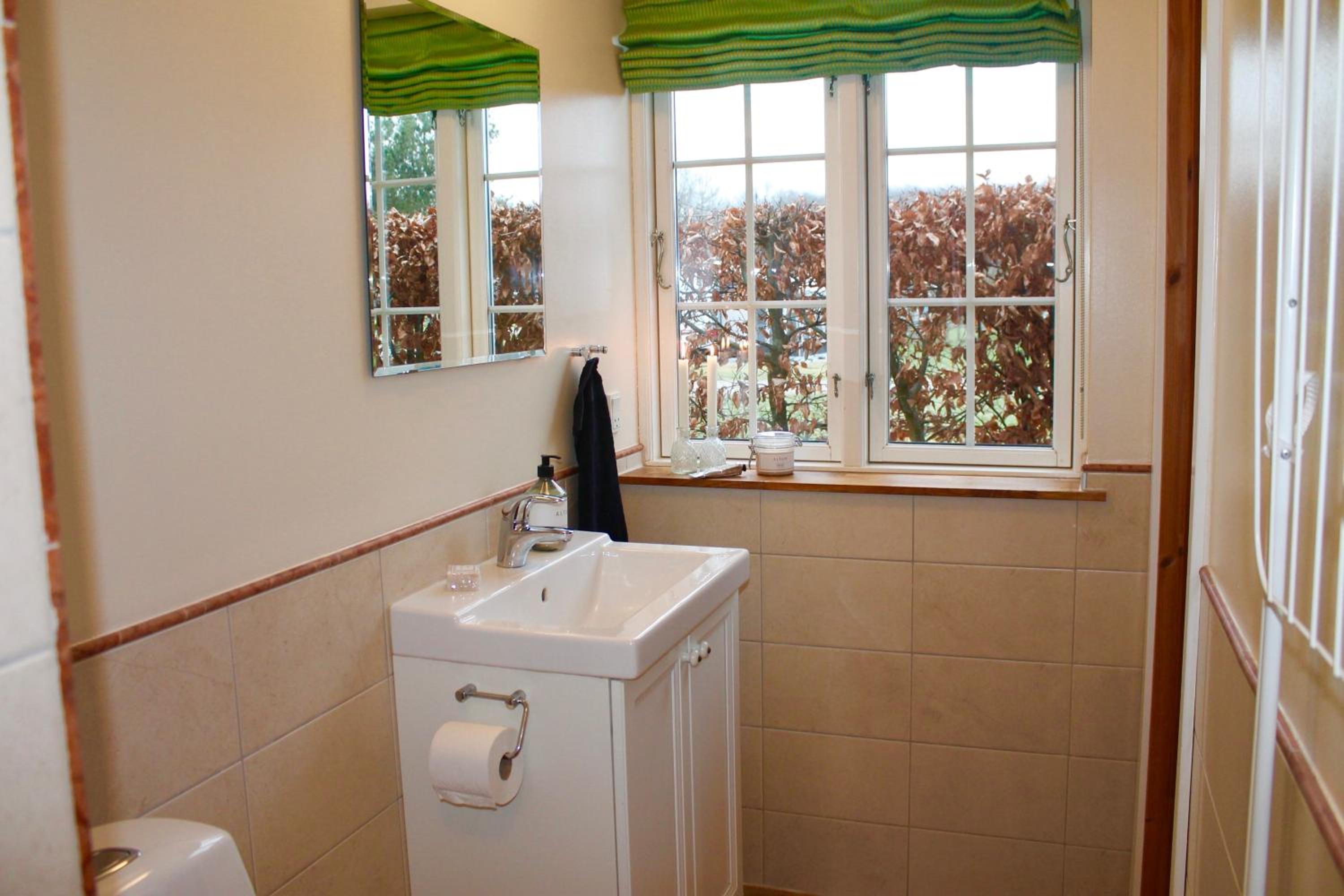 Two-Bedroom House photo 3