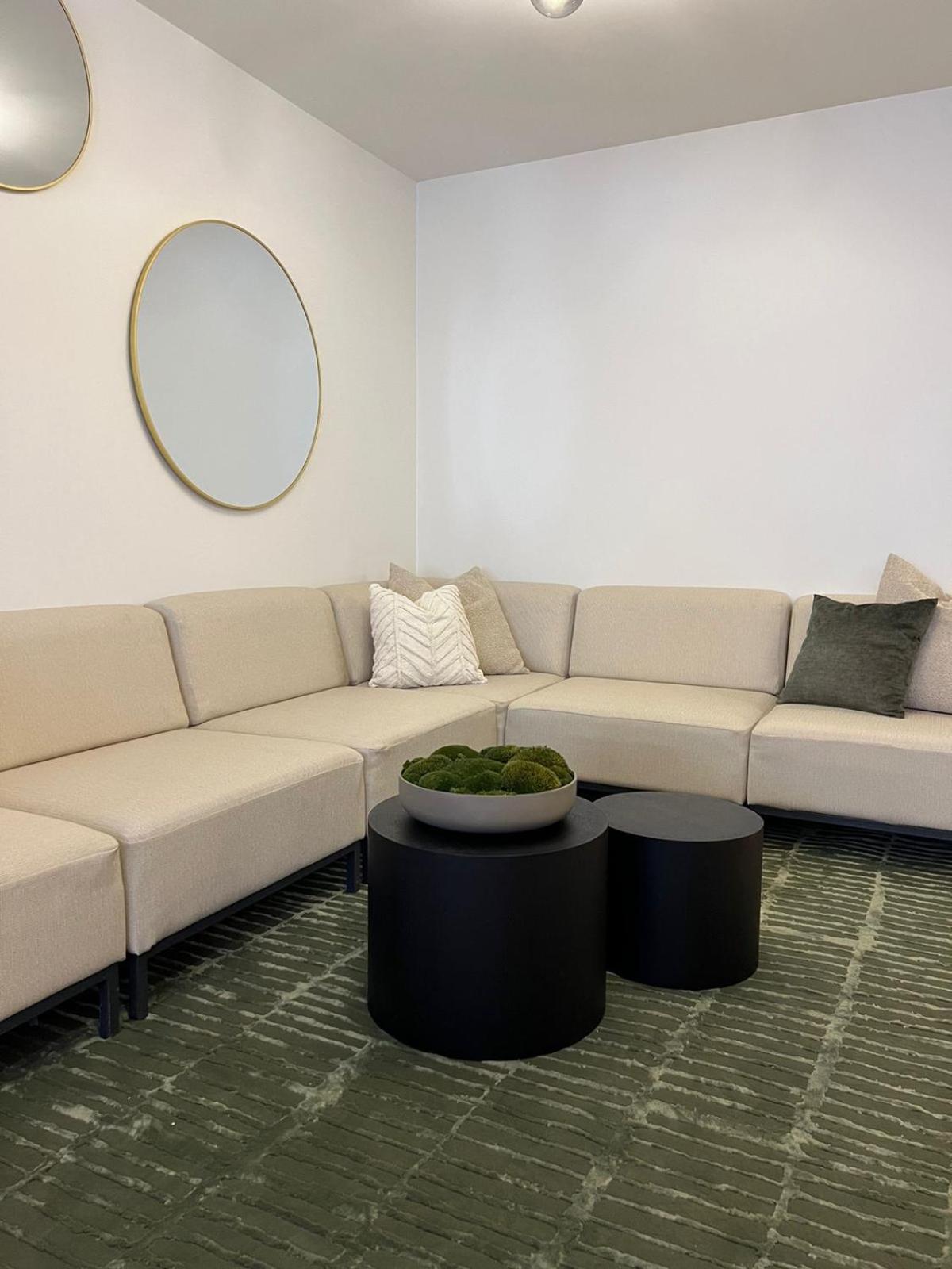 King Studio with Sofa Bed photo 2