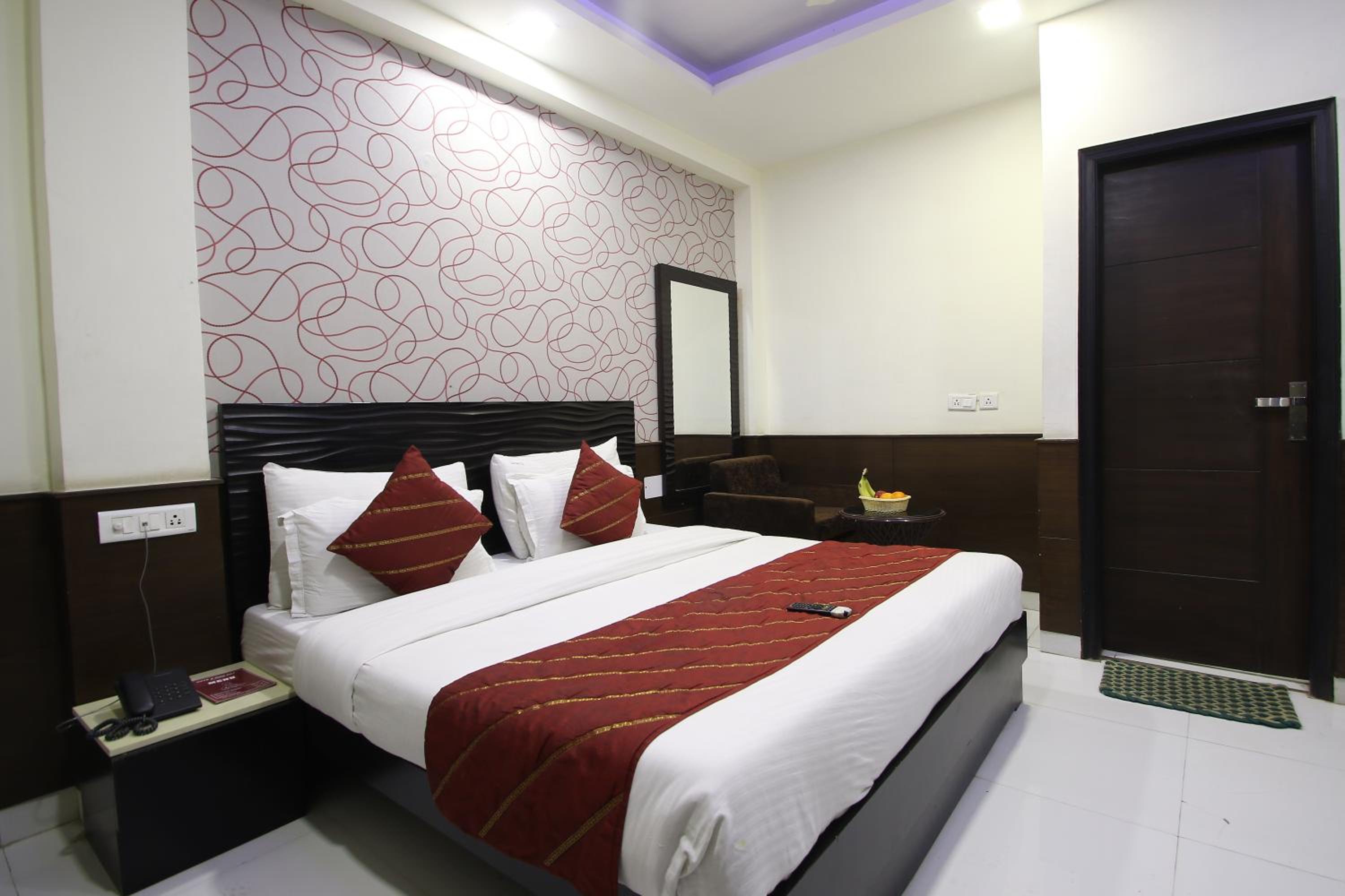 Superior Double Room - Photo 1