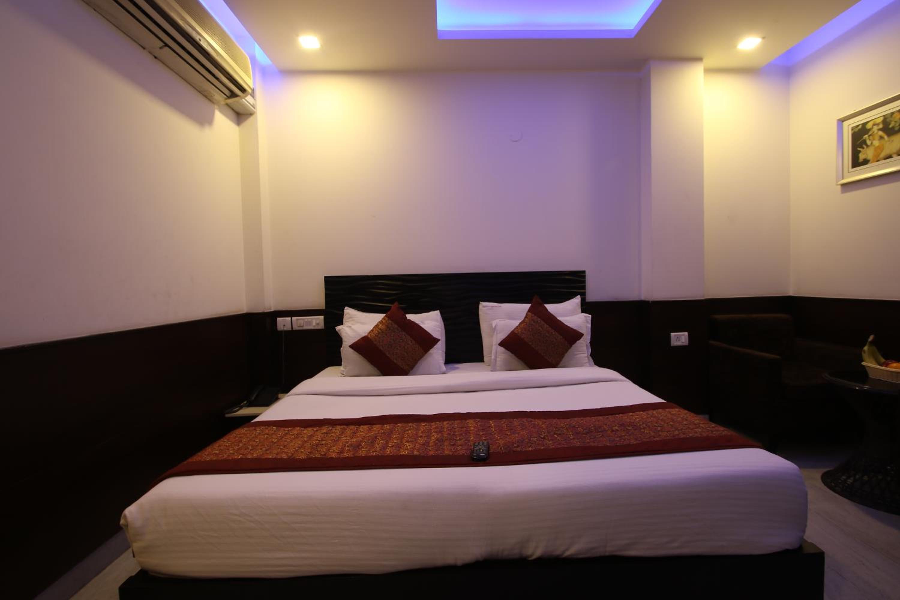Superior Double Room - Photo 9