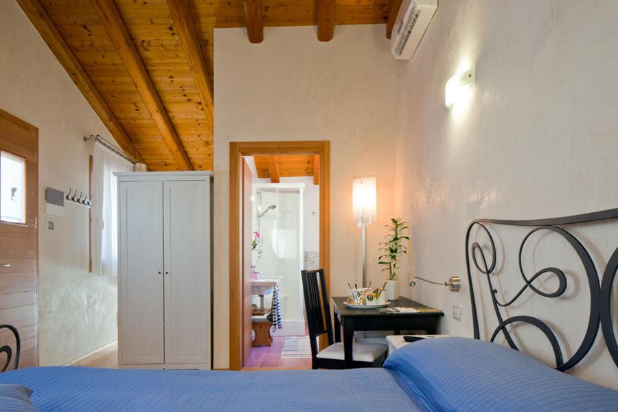Triple Room - Photo 2