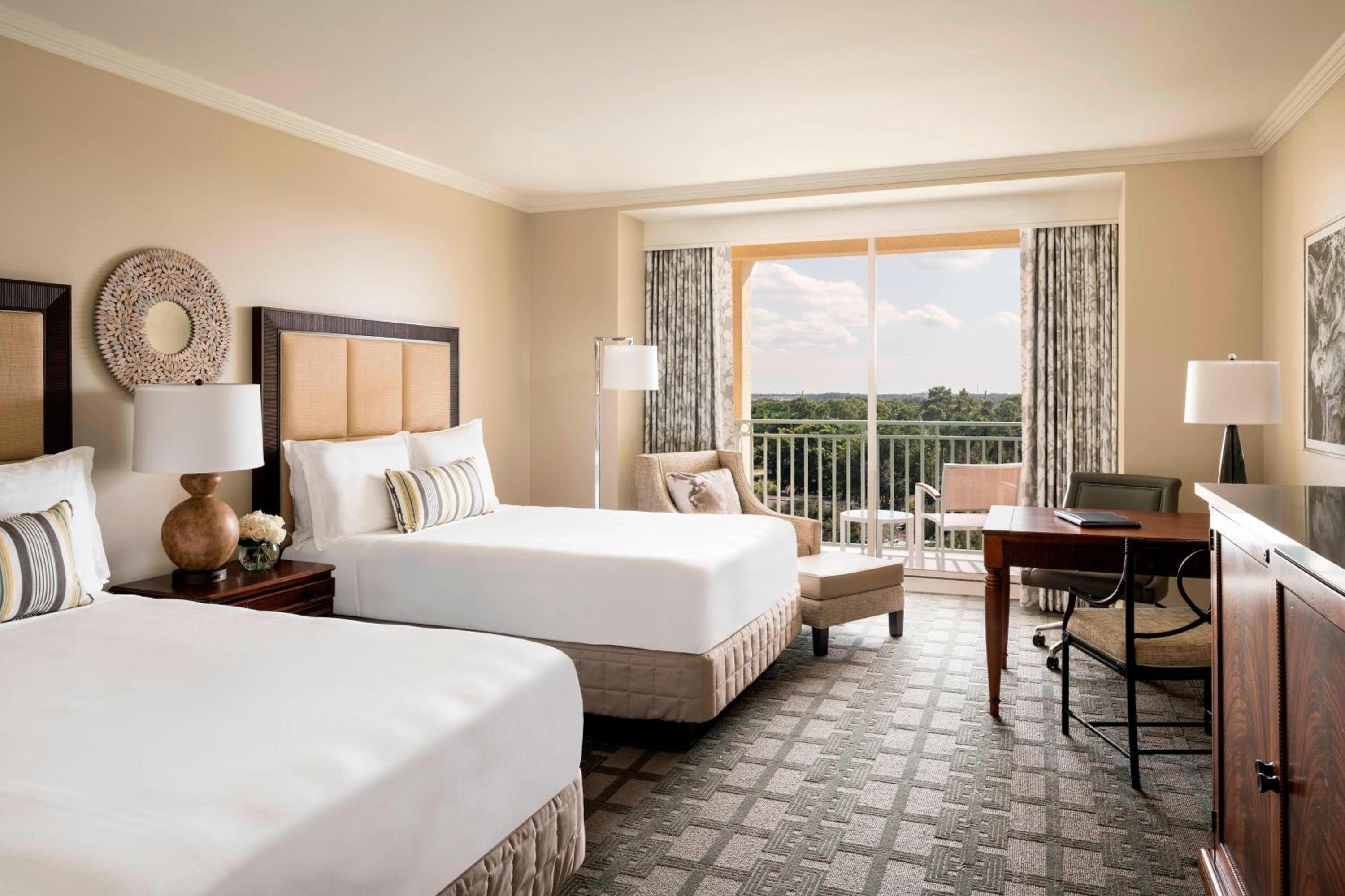 Double Room with Balcony and Resort View - Mobility Accessible with Roll-in Shower - Photo 1