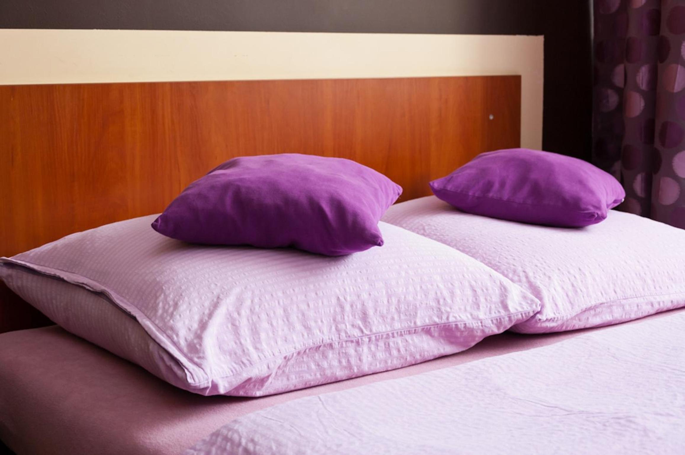 Double or Twin Room - Photo 5