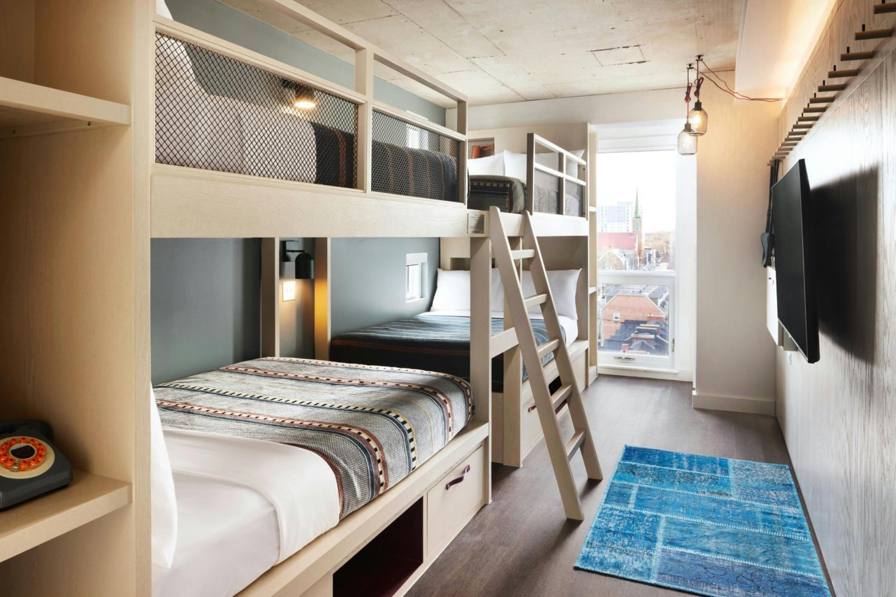 Room with Two Sets of Bunk Beds photo 2
