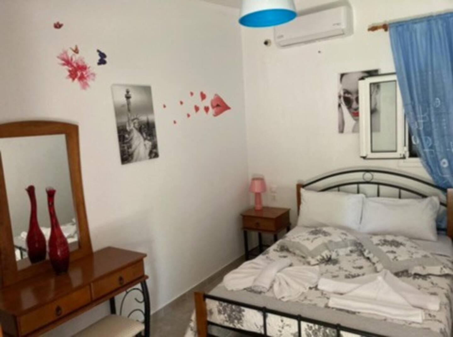 Two-Bedroom House photo 2