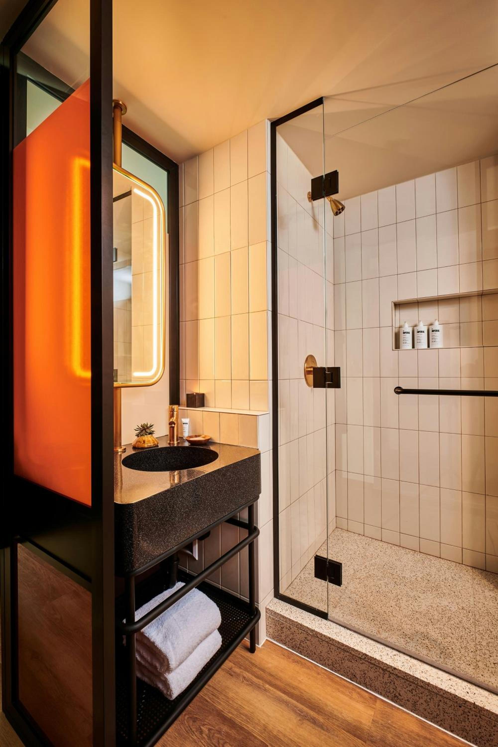 King Room - Hearing Accessible