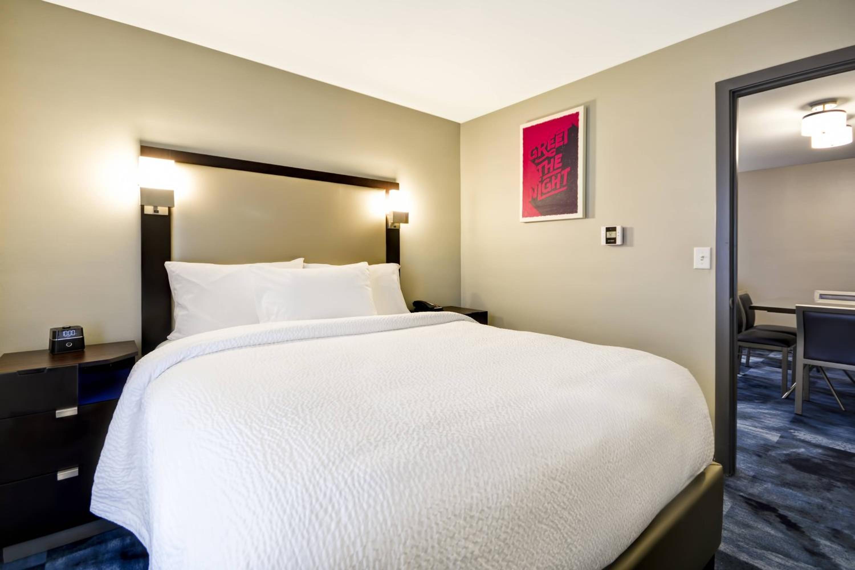 Two-Bedroom Suite