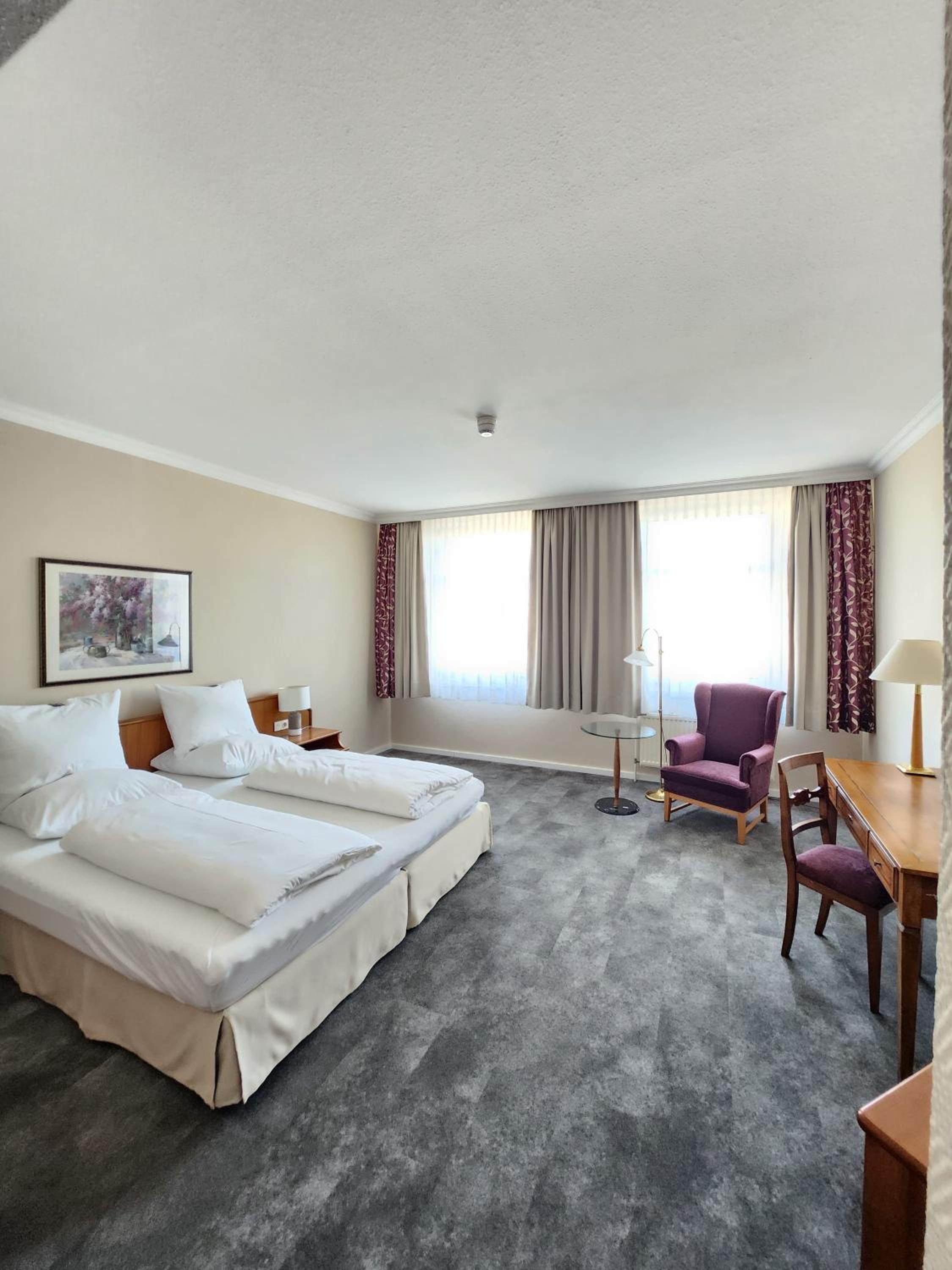 Queen Room