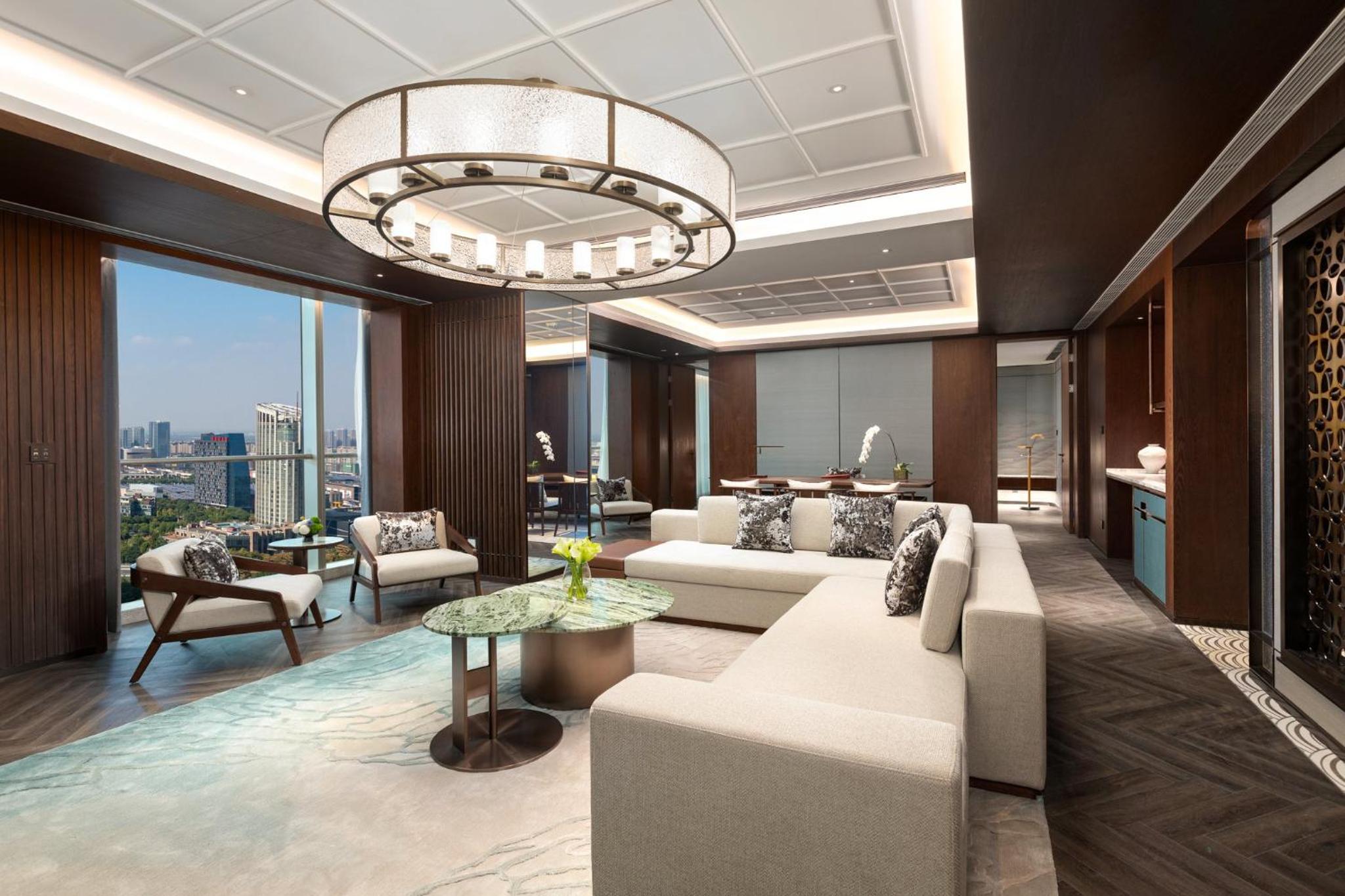 Royal Suite photo 1