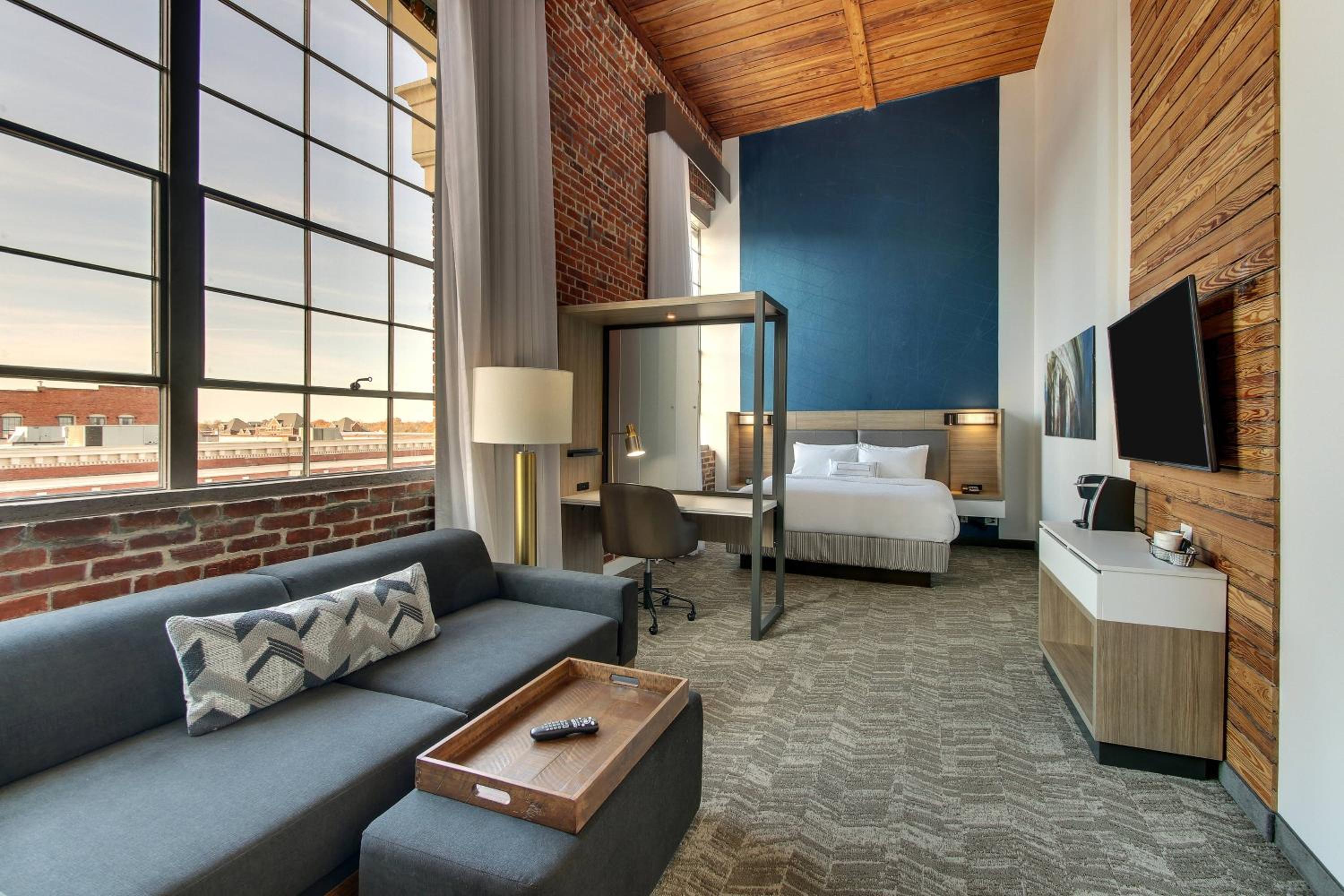 King Suite with Sofa Bed - Photo 2