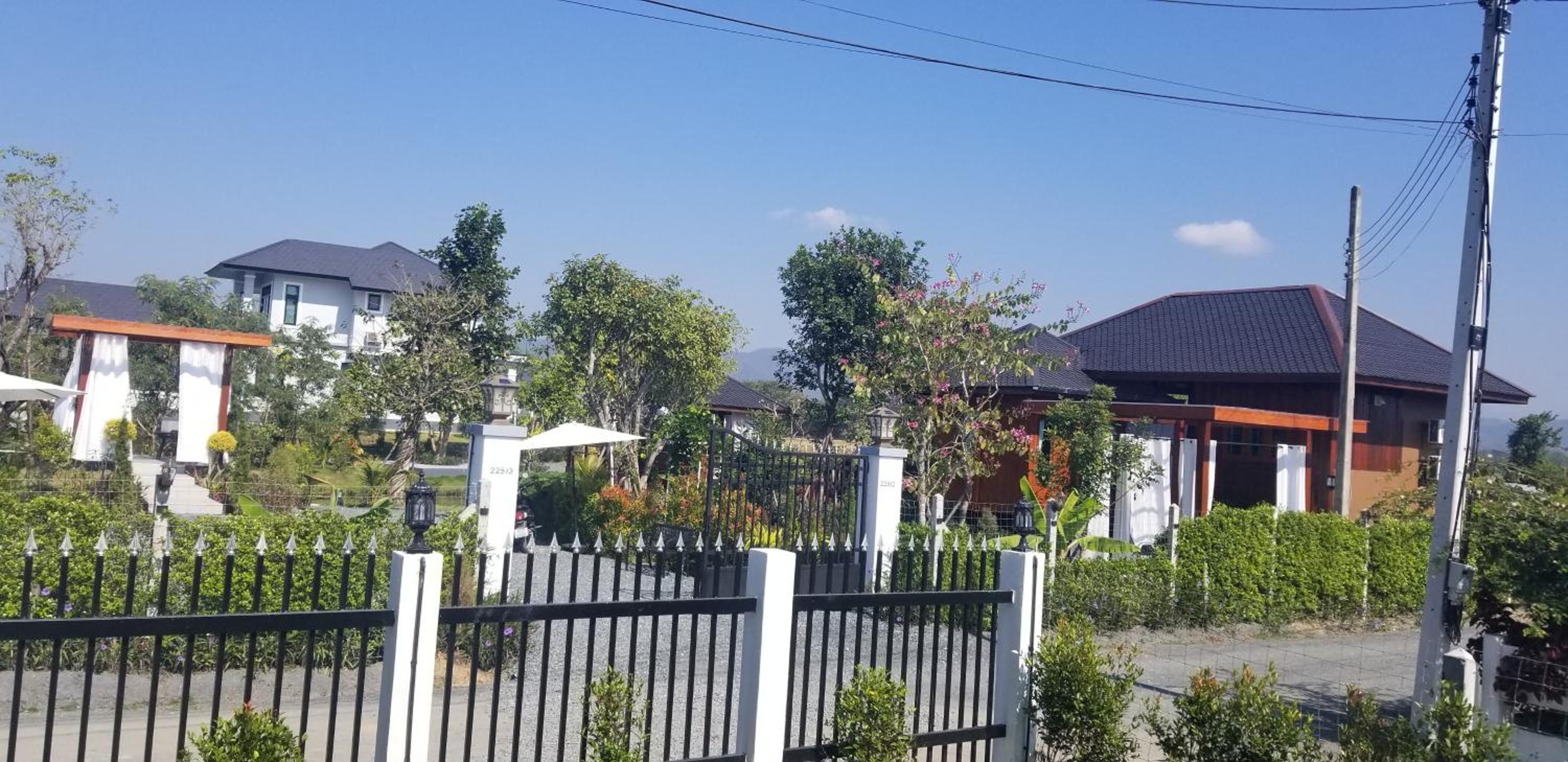 Villa photo 2