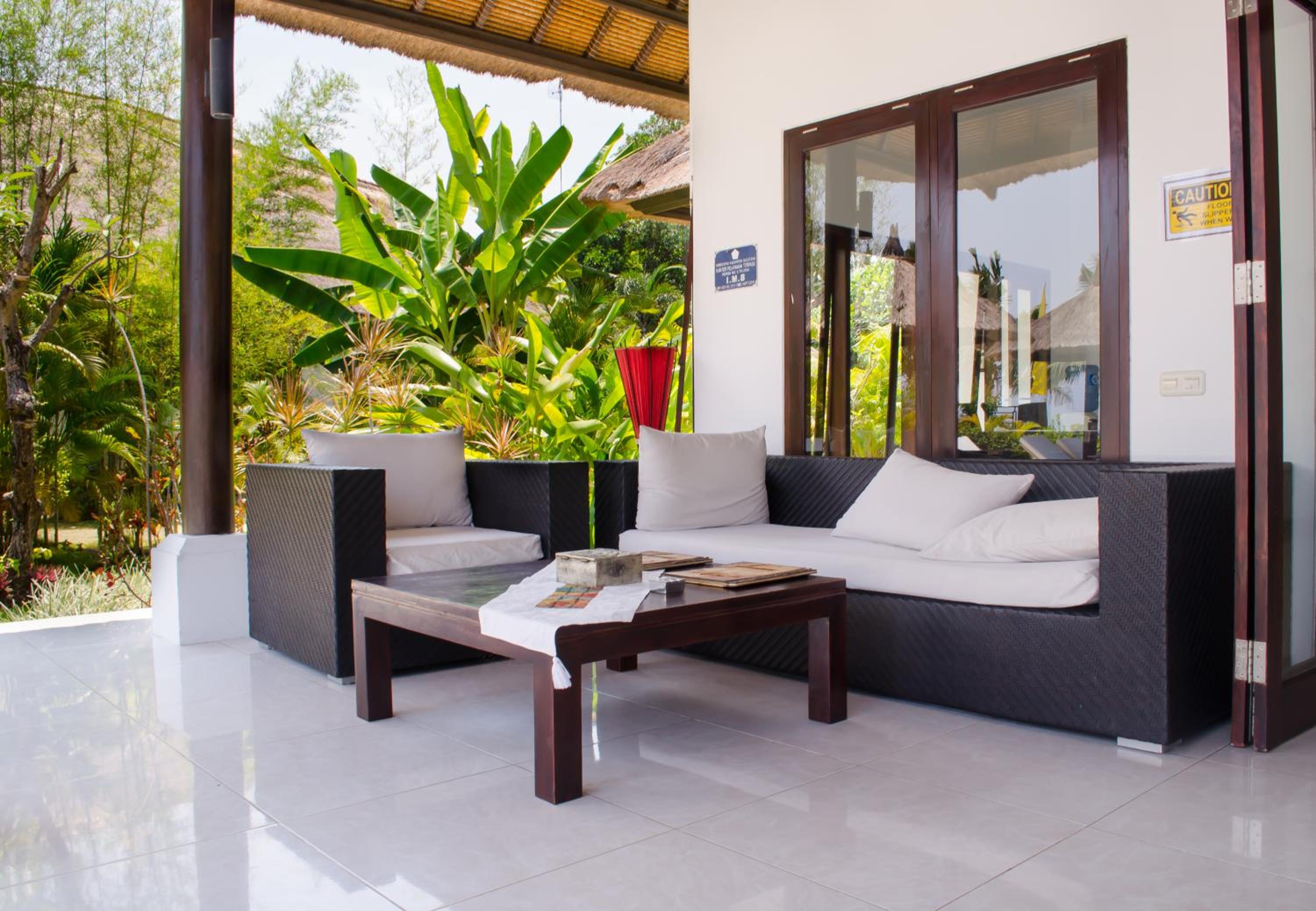 Villa - Beach Front - Photo 28