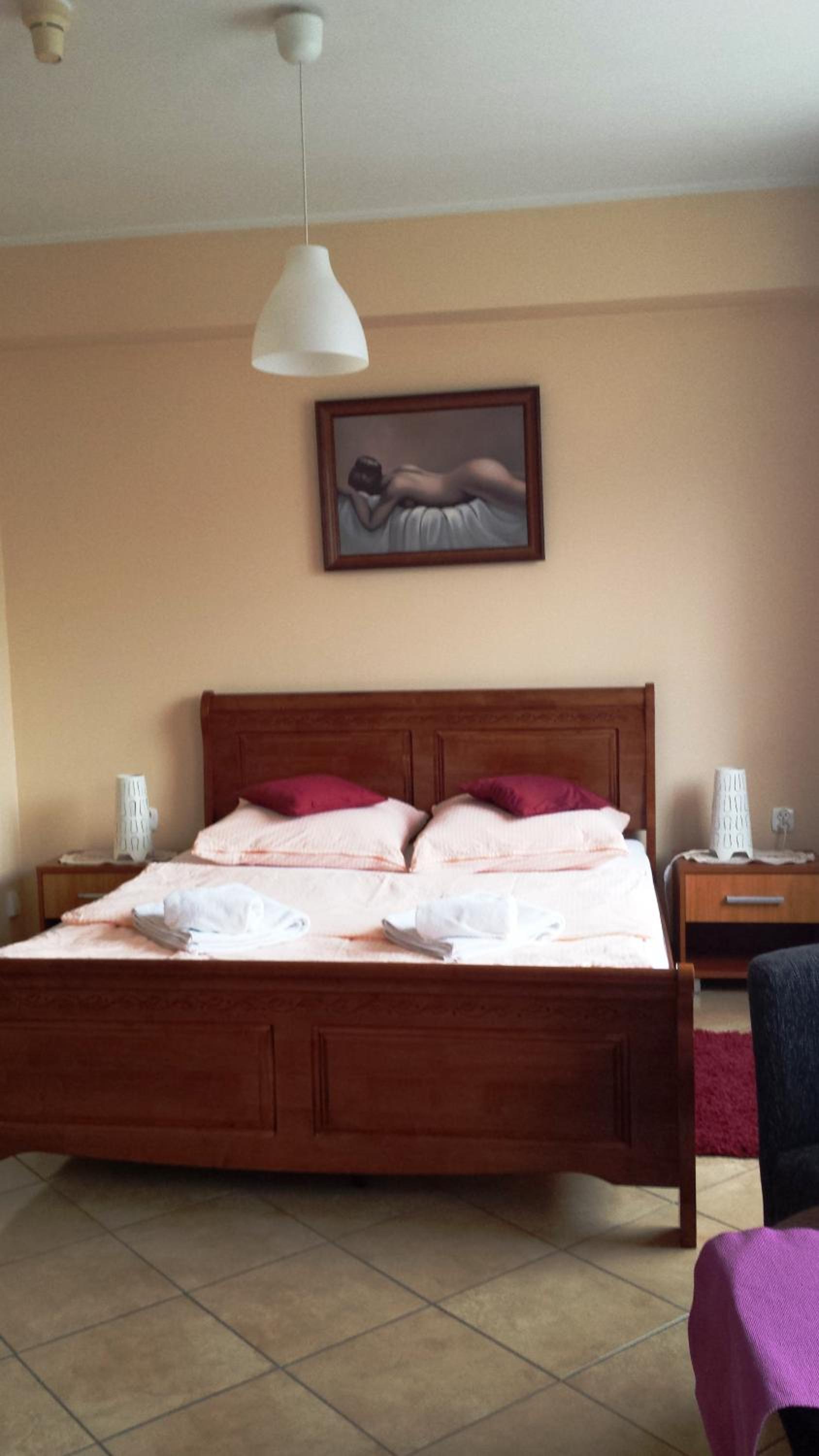 Family Room - Photo 7