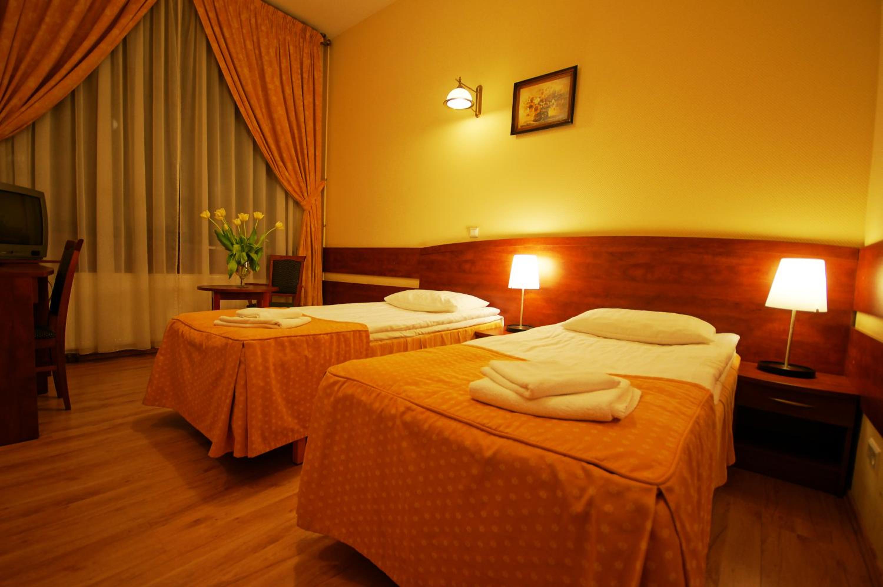 Double or Twin Room - Photo 1