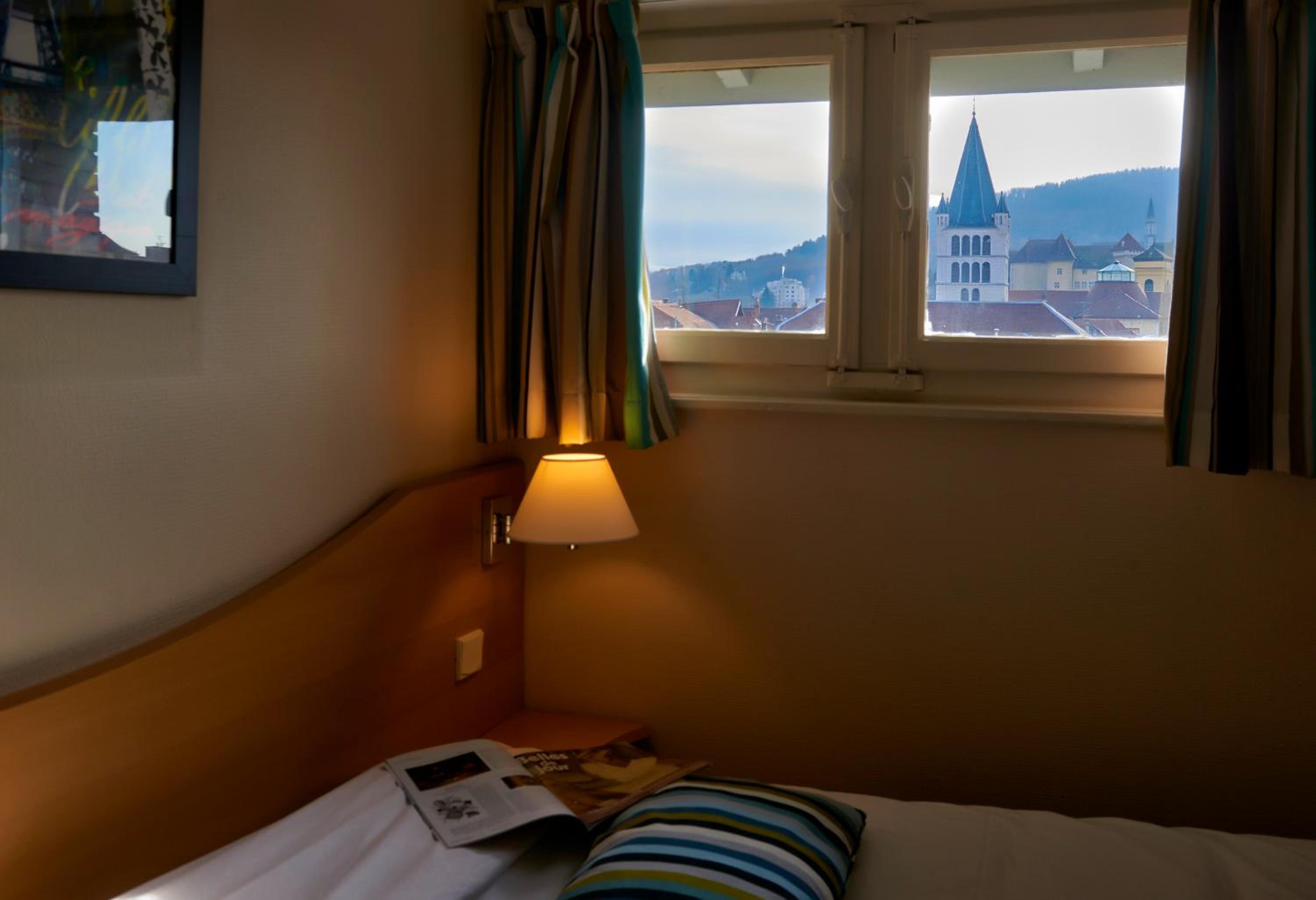 Double Room - Photo 9