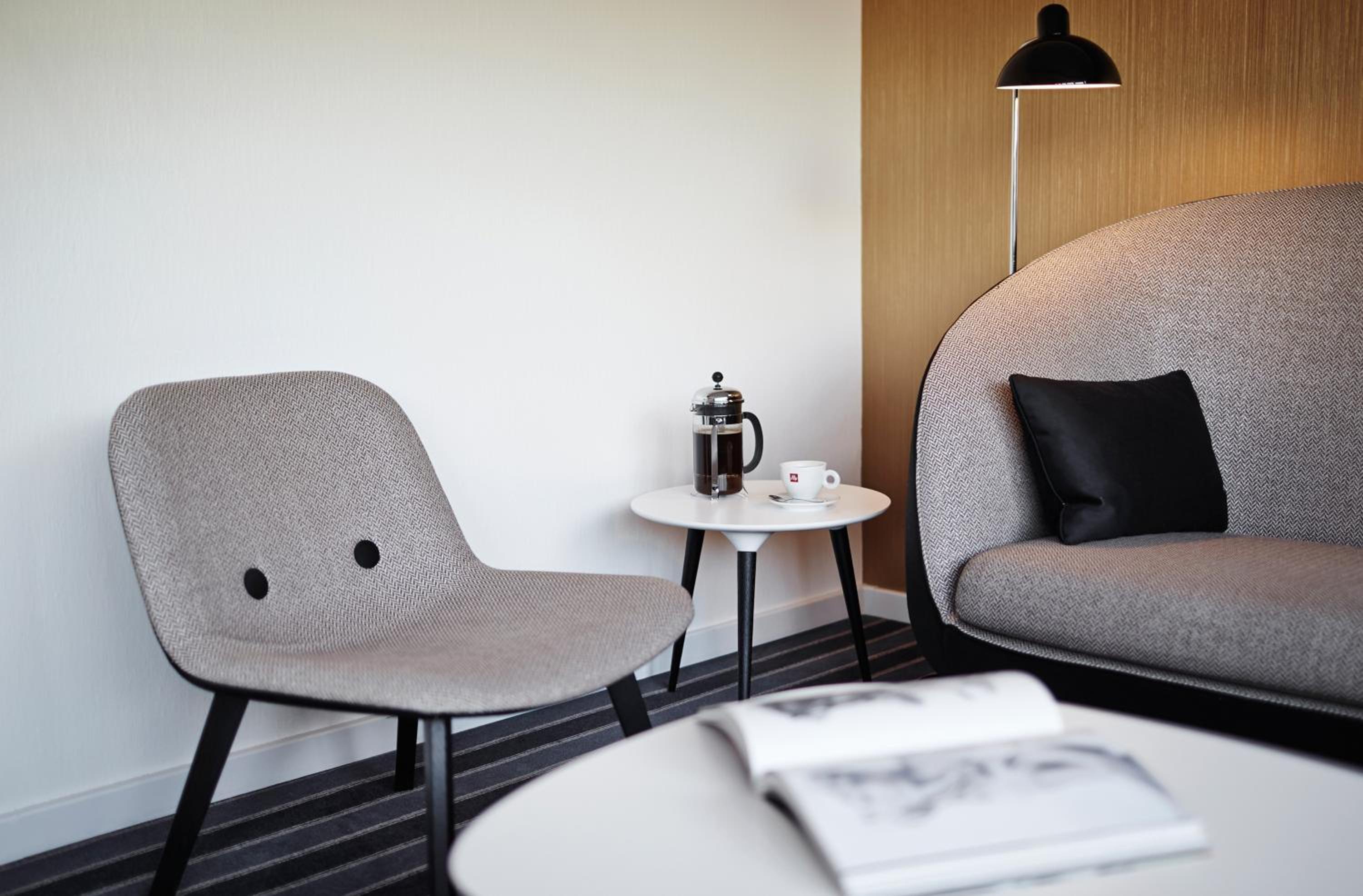 Executive Double Room - Photo 8