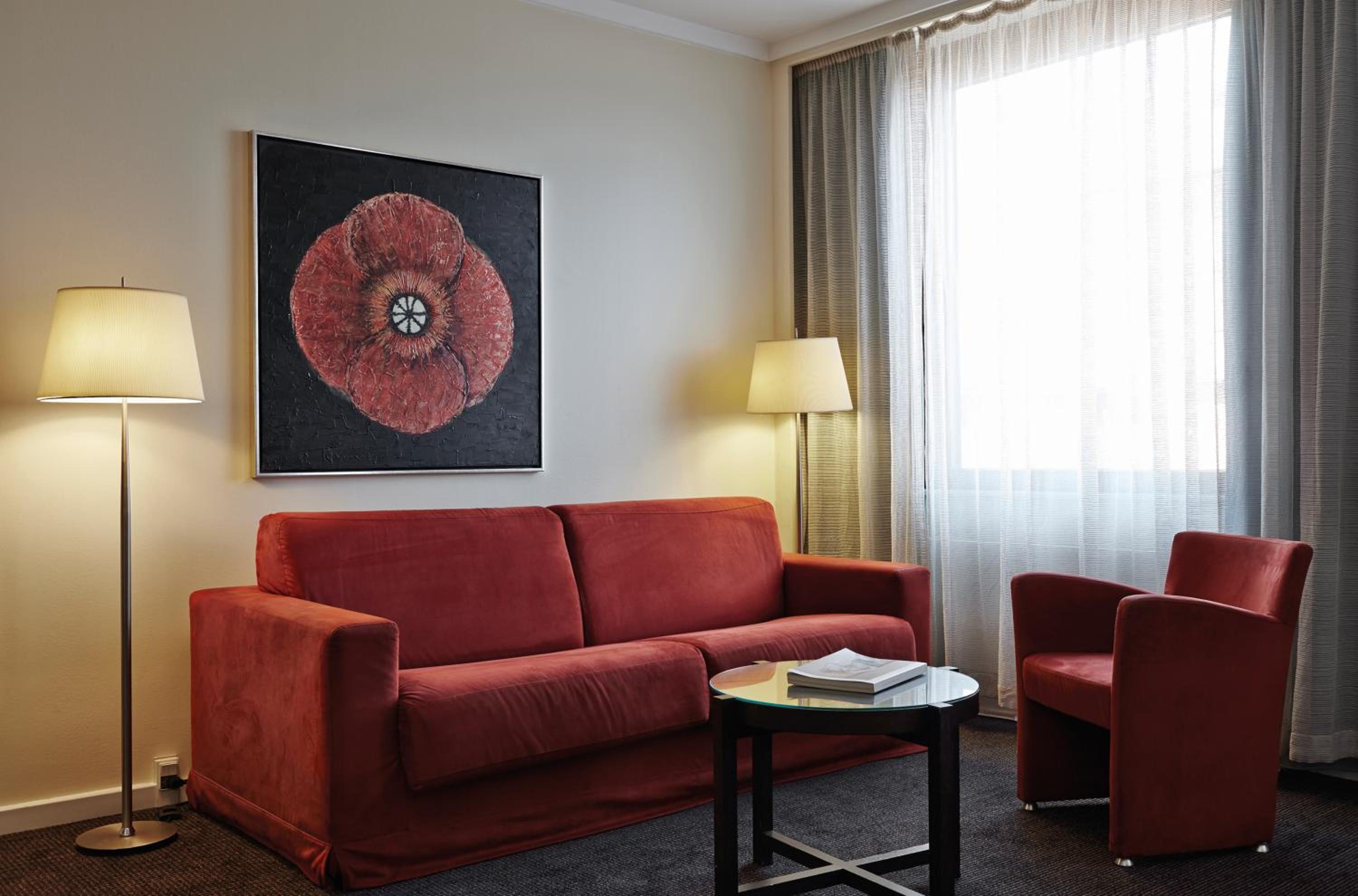 Family Room (4 Adults) - Photo 9