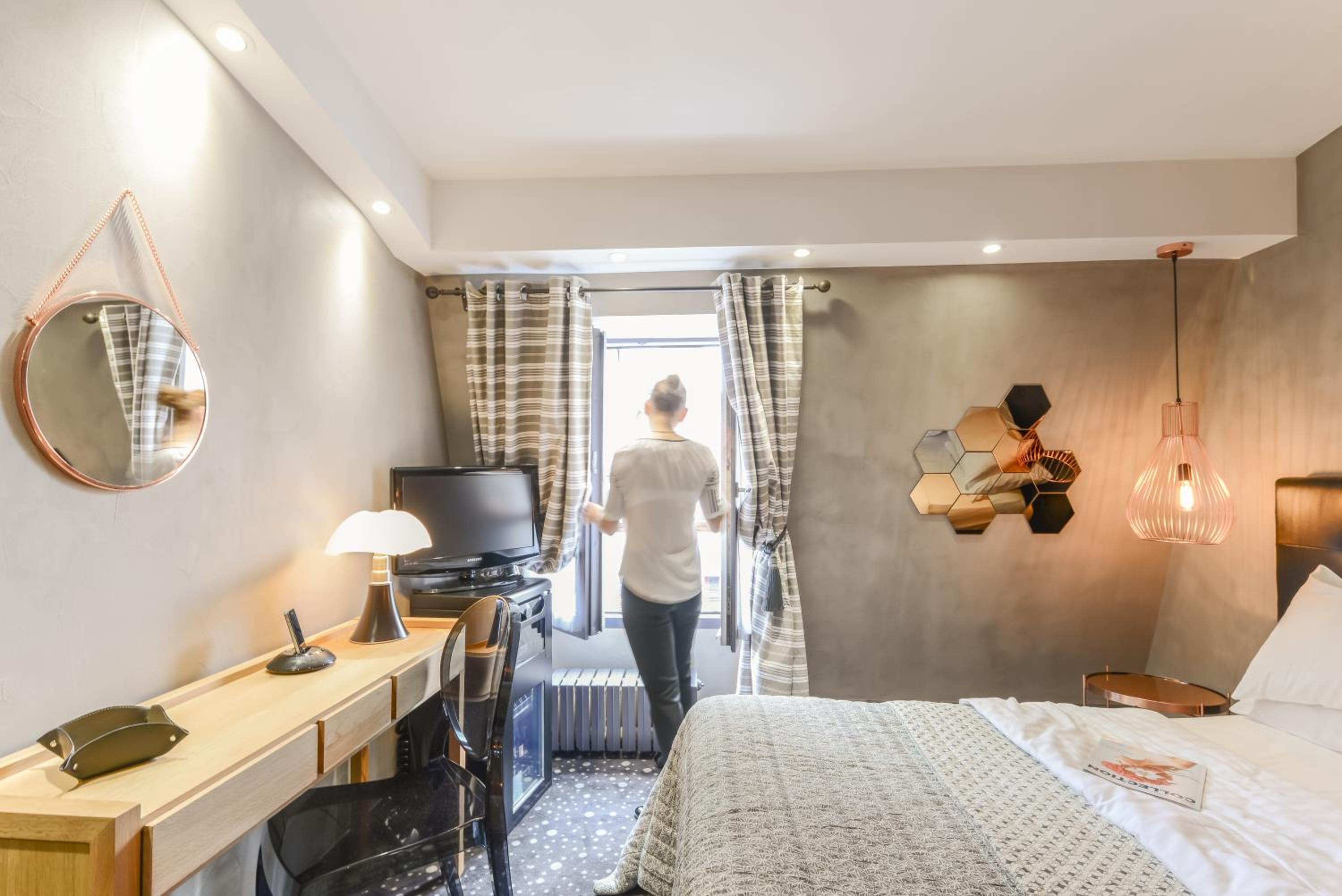 Club Double Room - Photo 5
