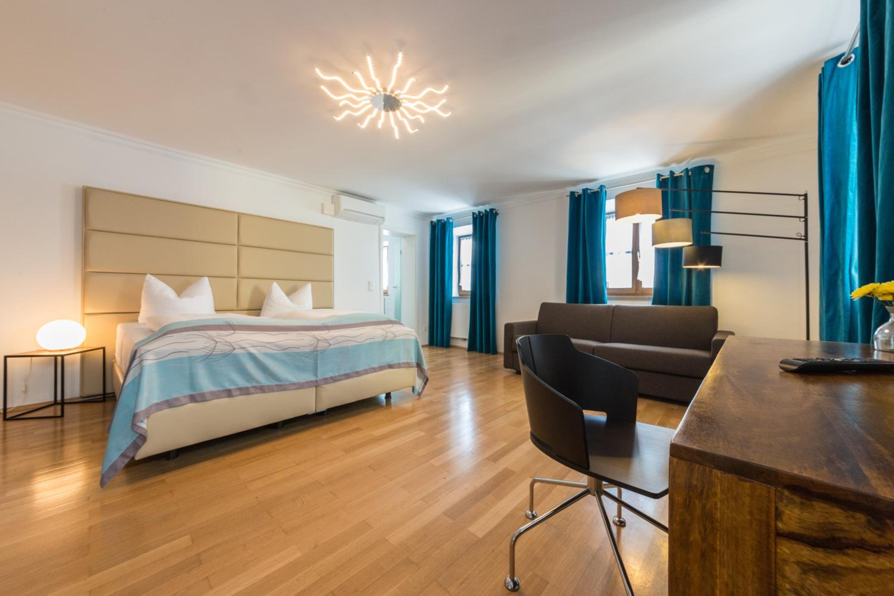 Double Room - Photo 1