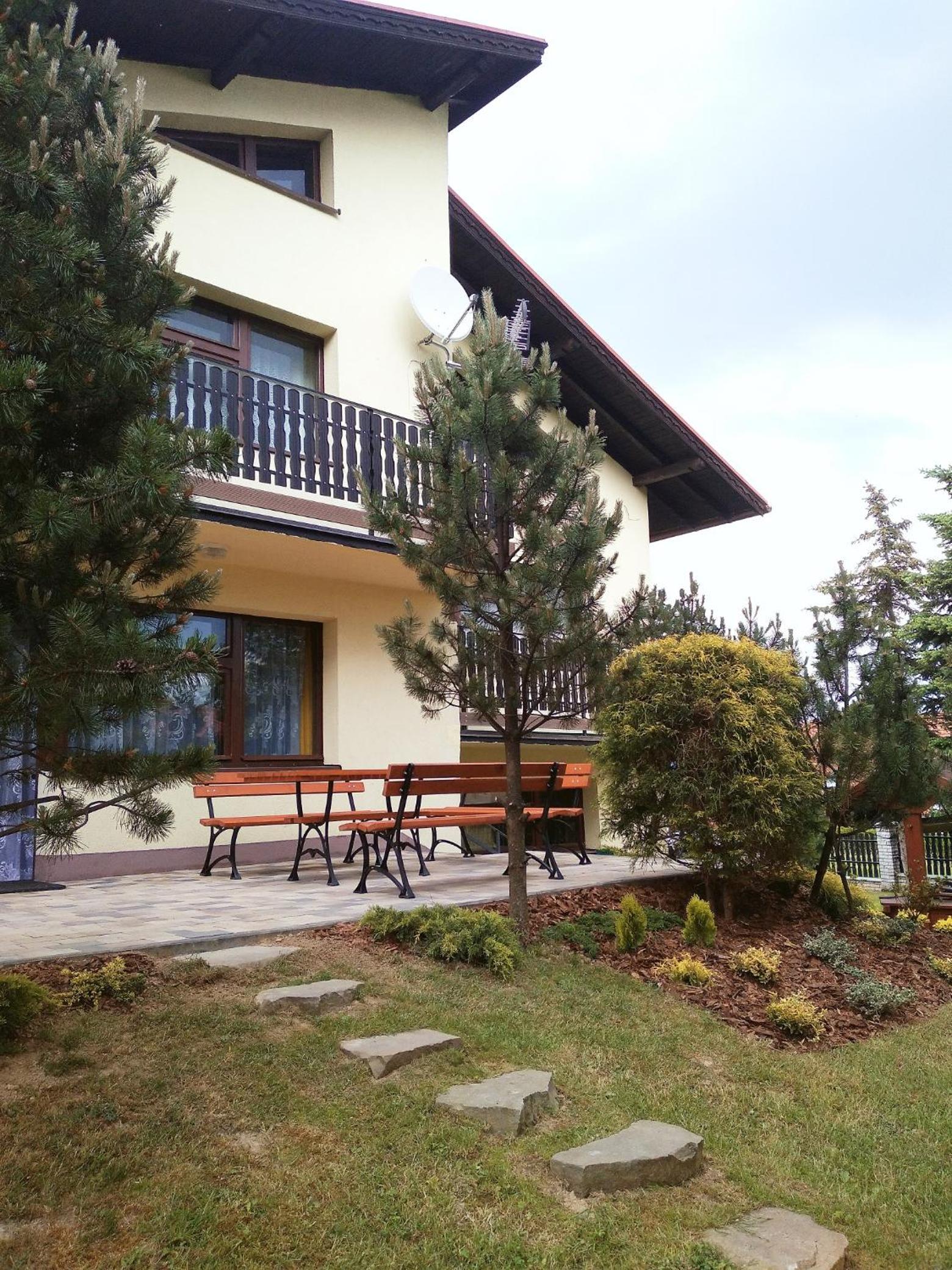 Seven-Bedroom House photo 1