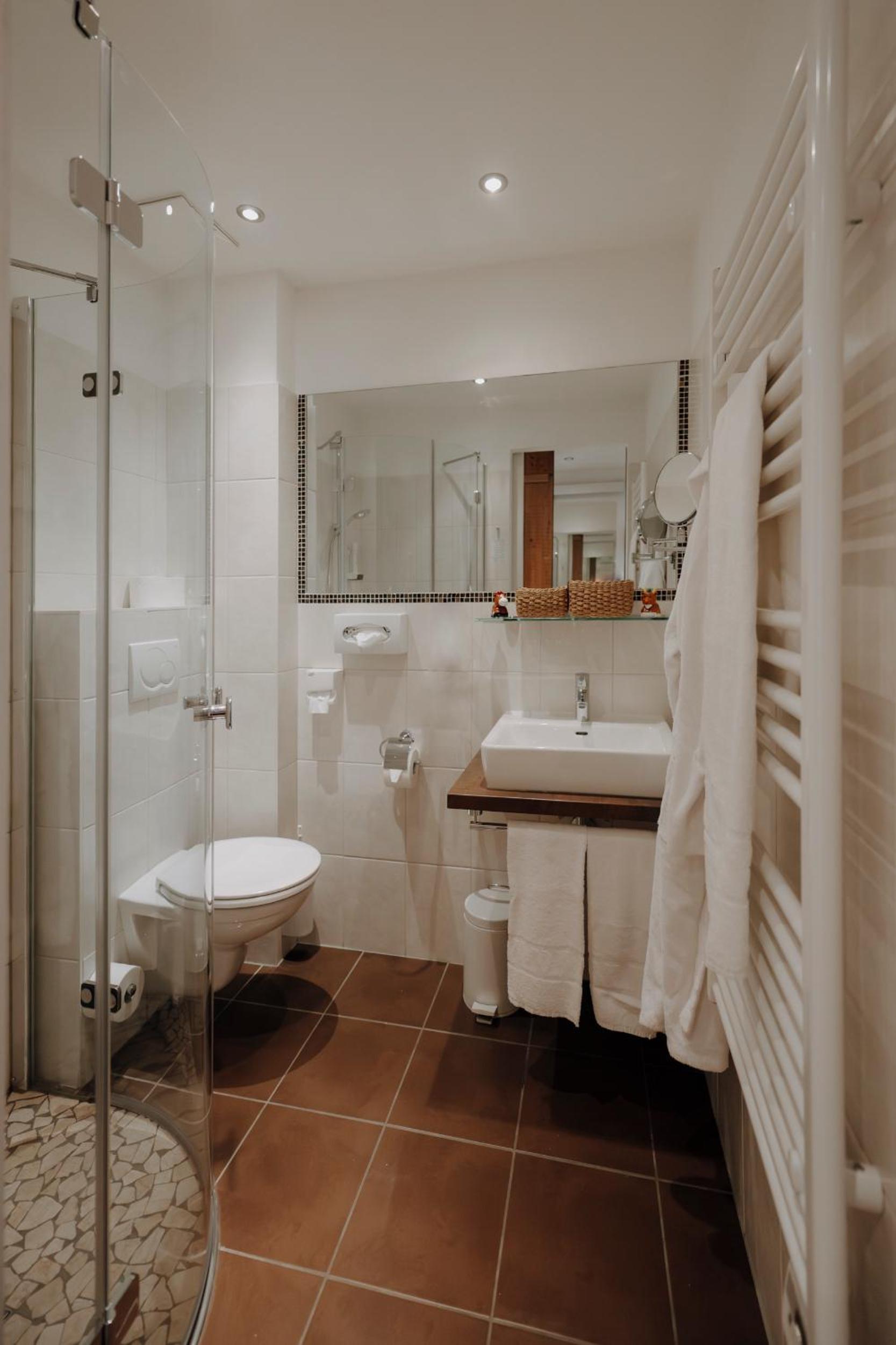 Deluxe Double Room with Balcony photo 1